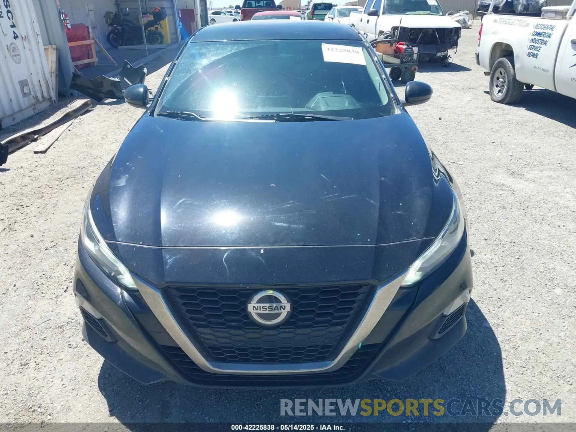 13 Photograph of a damaged car 1N4BL4CV1KC206000 NISSAN ALTIMA 2019