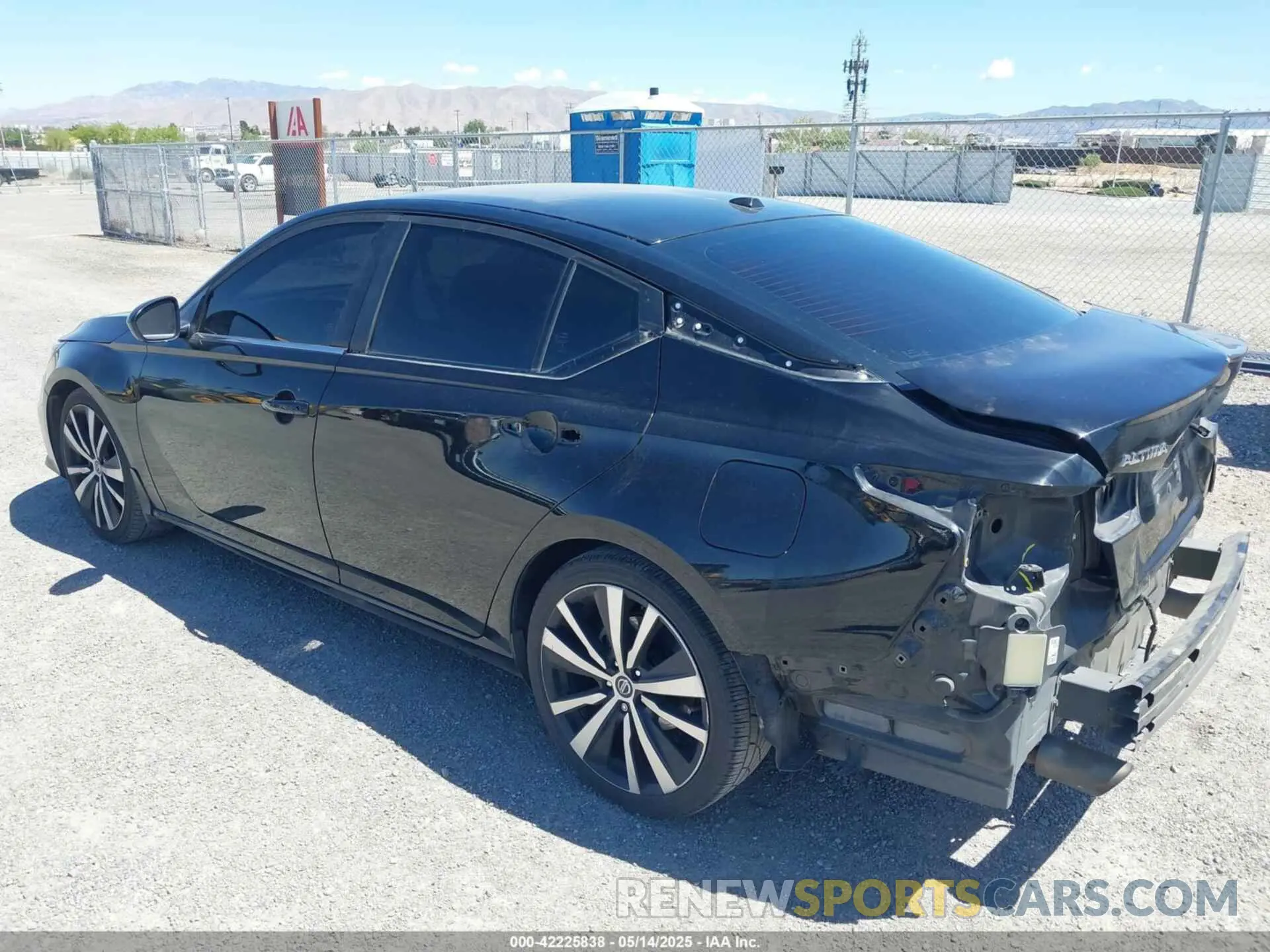 3 Photograph of a damaged car 1N4BL4CV1KC206000 NISSAN ALTIMA 2019
