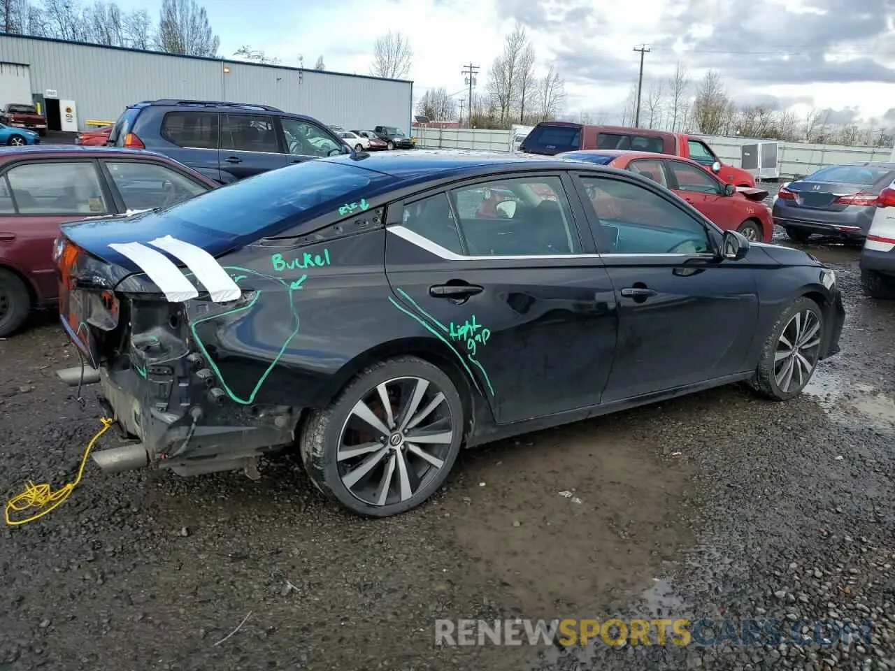 3 Фотография поврежденного автомобиля 1N4BL4CV1KC215327 NISSAN ALTIMA 2019