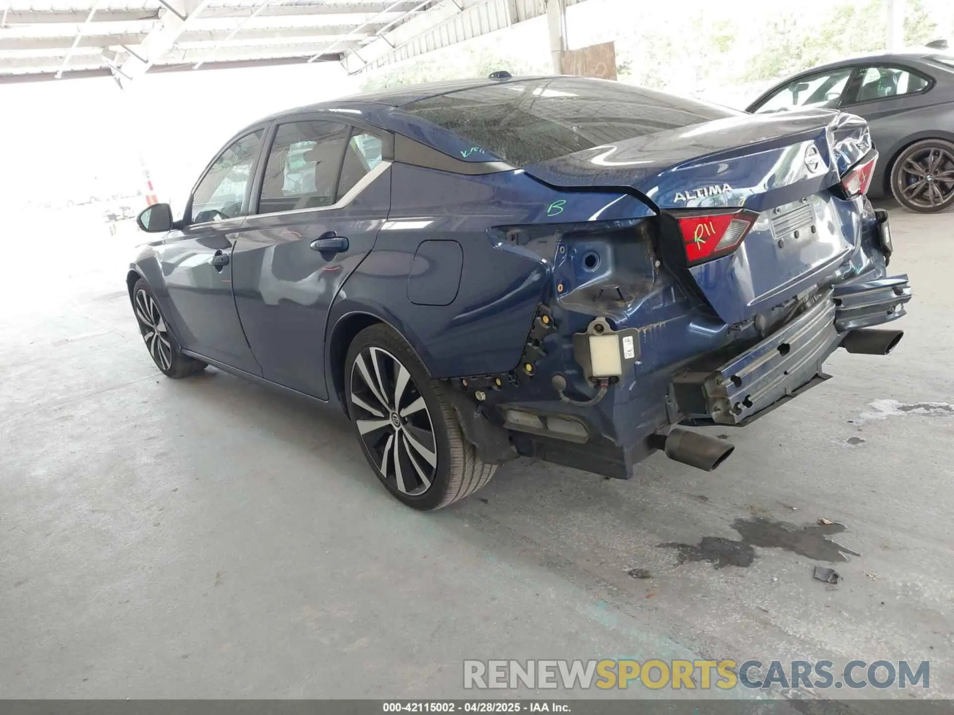 14 Photograph of a damaged car 1N4BL4CV1KC219071 NISSAN ALTIMA 2019