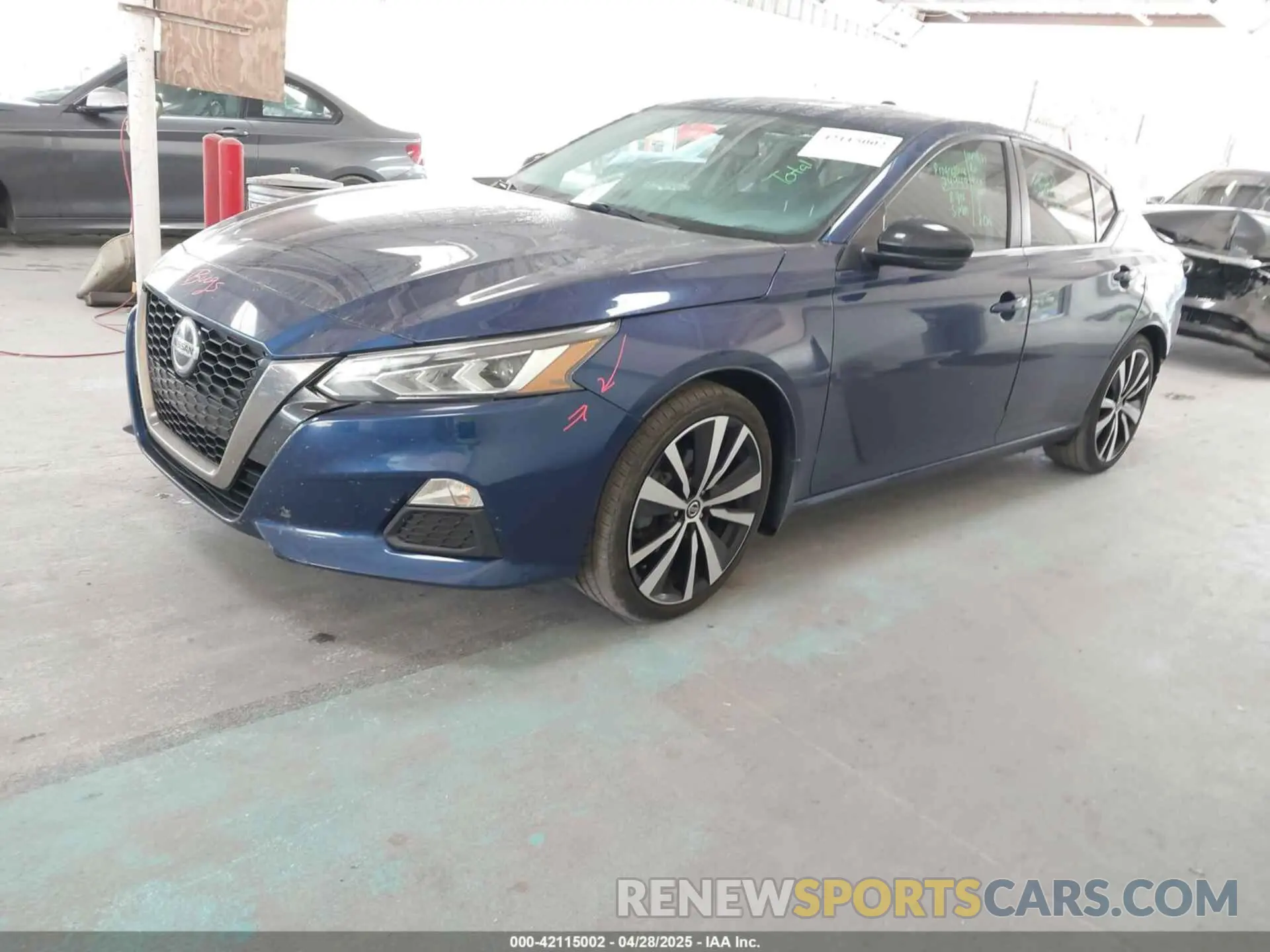 2 Photograph of a damaged car 1N4BL4CV1KC219071 NISSAN ALTIMA 2019