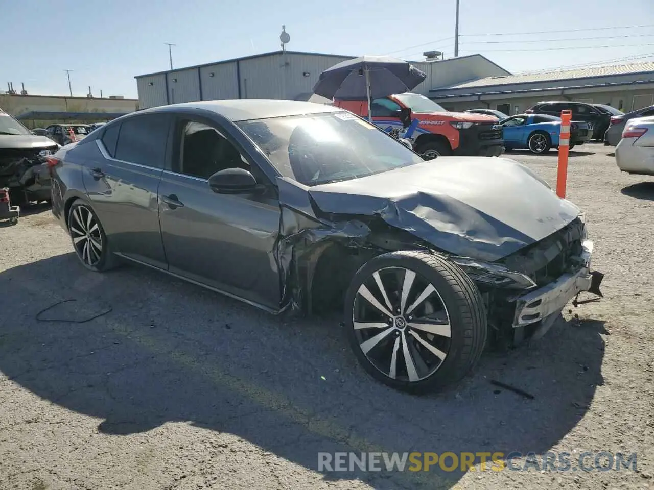 4 Photograph of a damaged car 1N4BL4CV2KC157583 NISSAN ALTIMA 2019