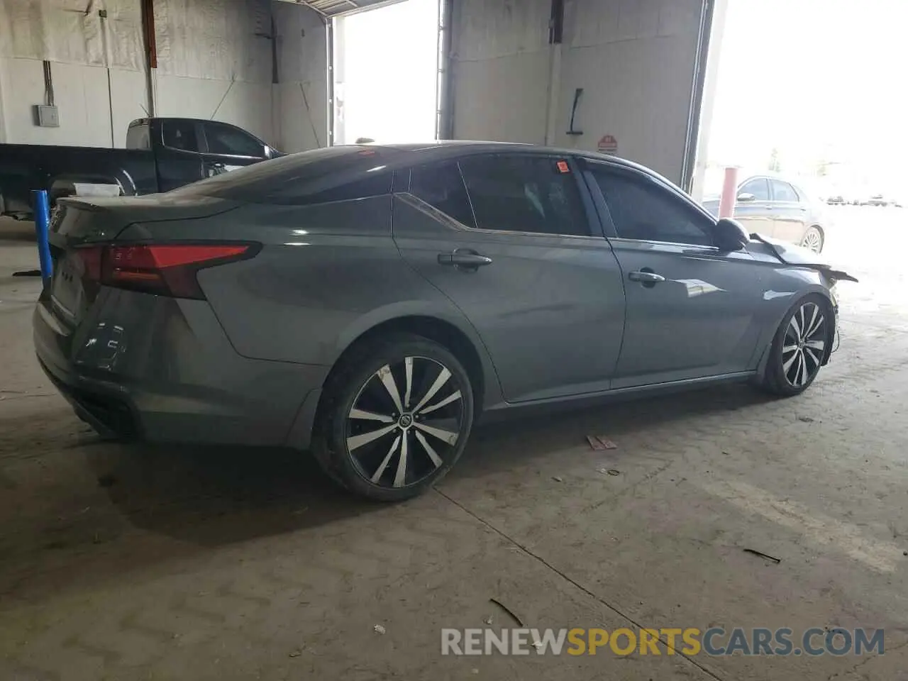 3 Photograph of a damaged car 1N4BL4CV2KC197288 NISSAN ALTIMA 2019