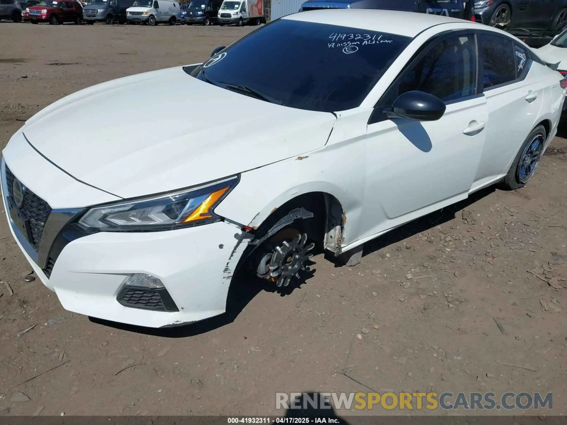 6 Фотография поврежденного автомобиля 1N4BL4CV2KC211593 NISSAN ALTIMA 2019