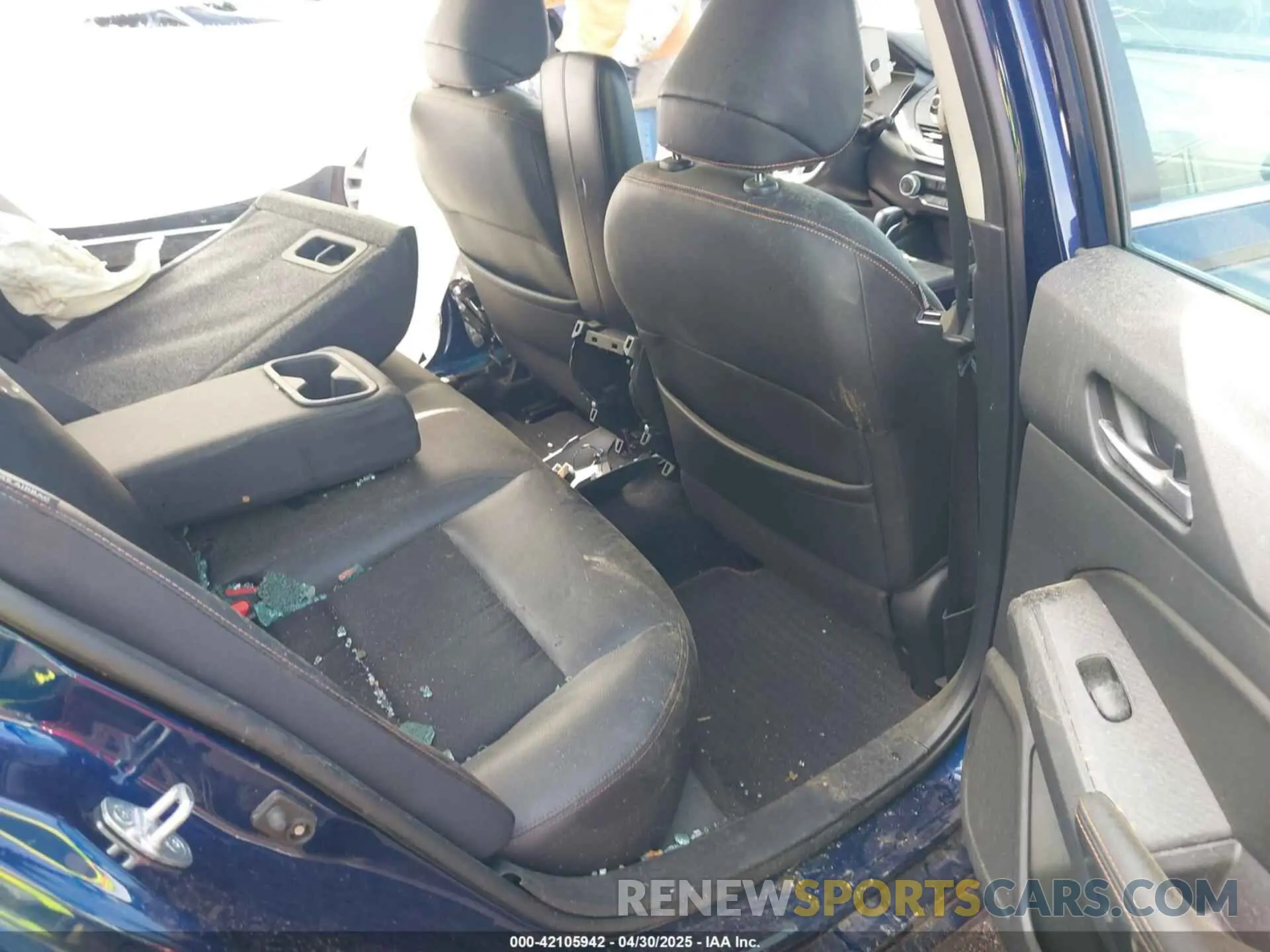 8 Фотография поврежденного автомобиля 1N4BL4CV2KN318566 NISSAN ALTIMA 2019