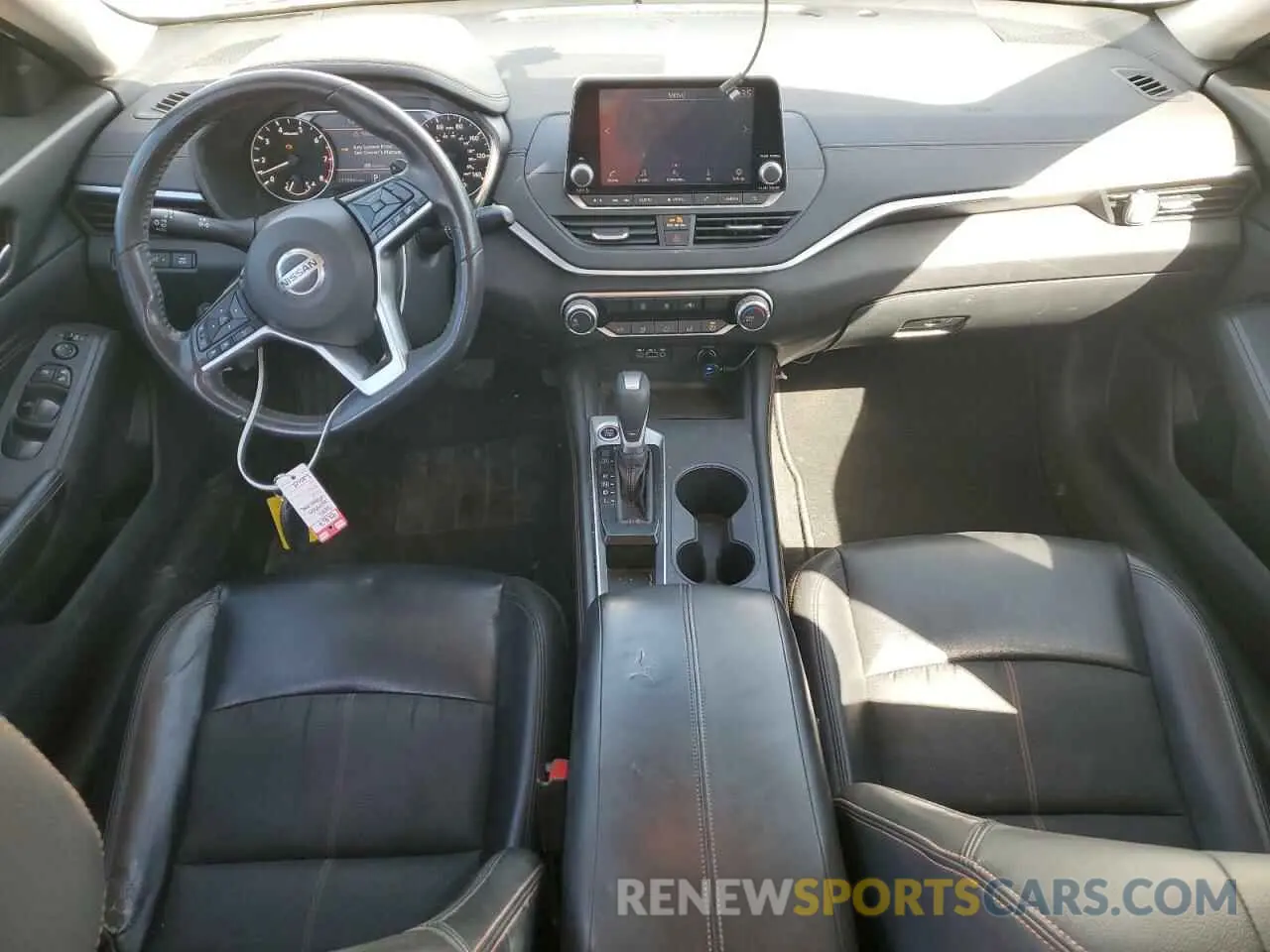 8 Photograph of a damaged car 1N4BL4CV3KC157849 NISSAN ALTIMA 2019