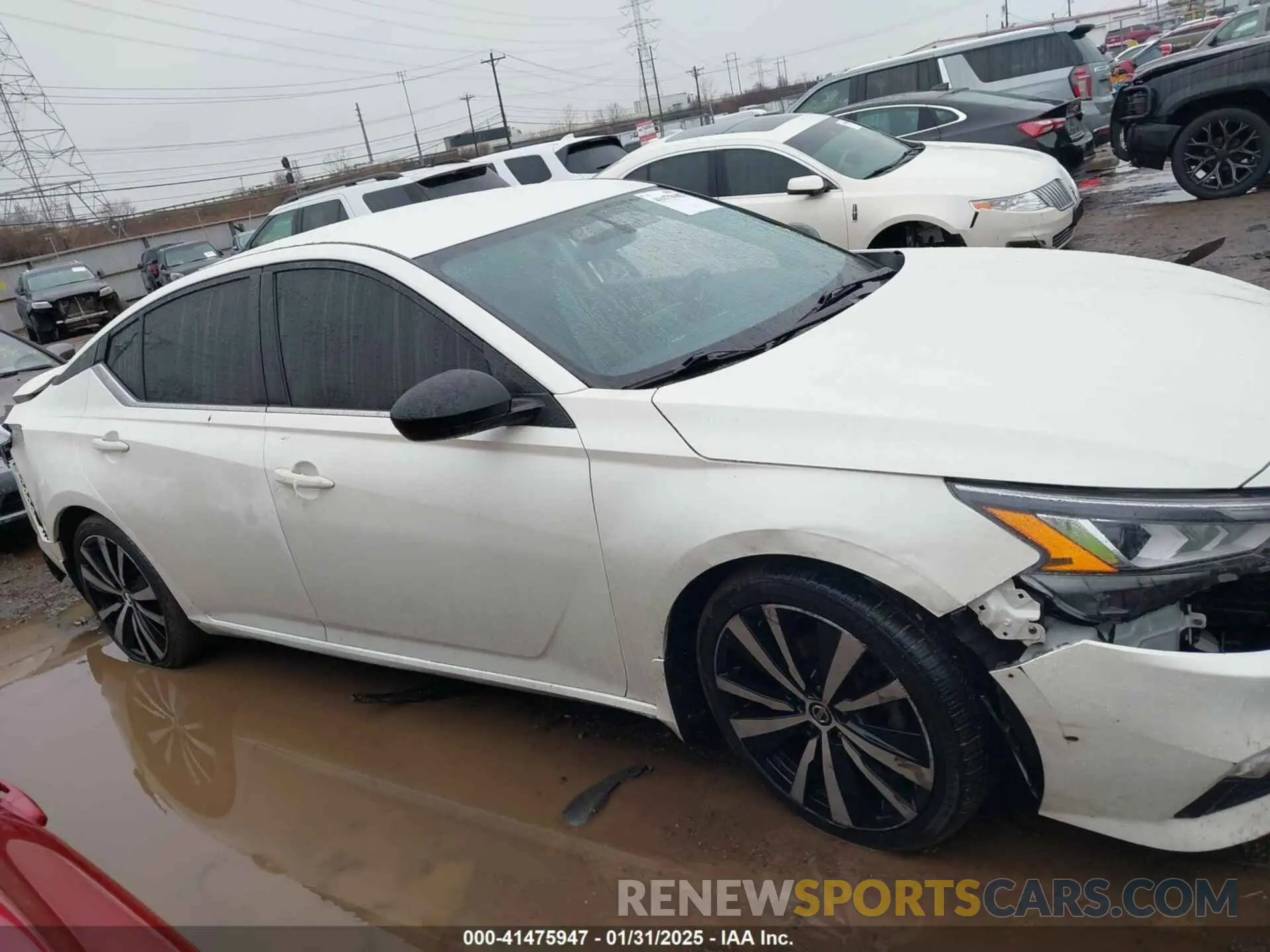 13 Photograph of a damaged car 1N4BL4CV3KC172819 NISSAN ALTIMA 2019