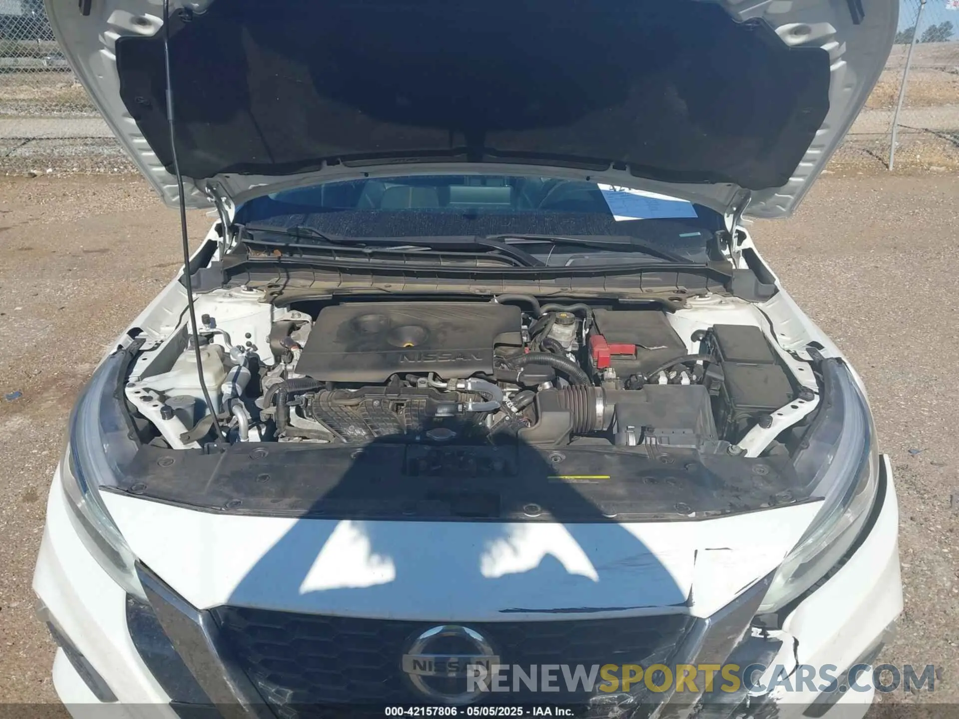 10 Photograph of a damaged car 1N4BL4CV3KN309911 NISSAN ALTIMA 2019
