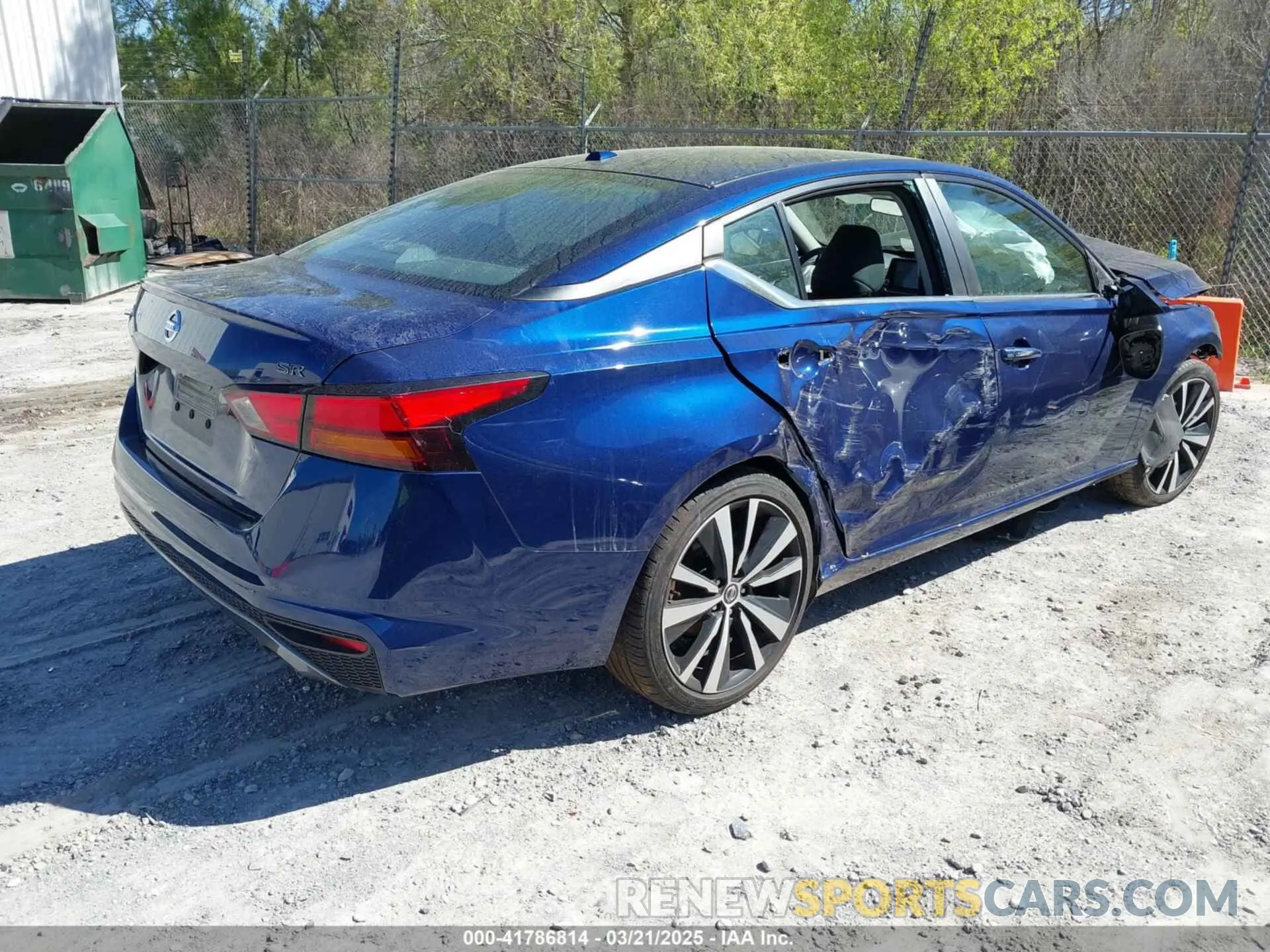 4 Фотография поврежденного автомобиля 1N4BL4CV4KC111253 NISSAN ALTIMA 2019
