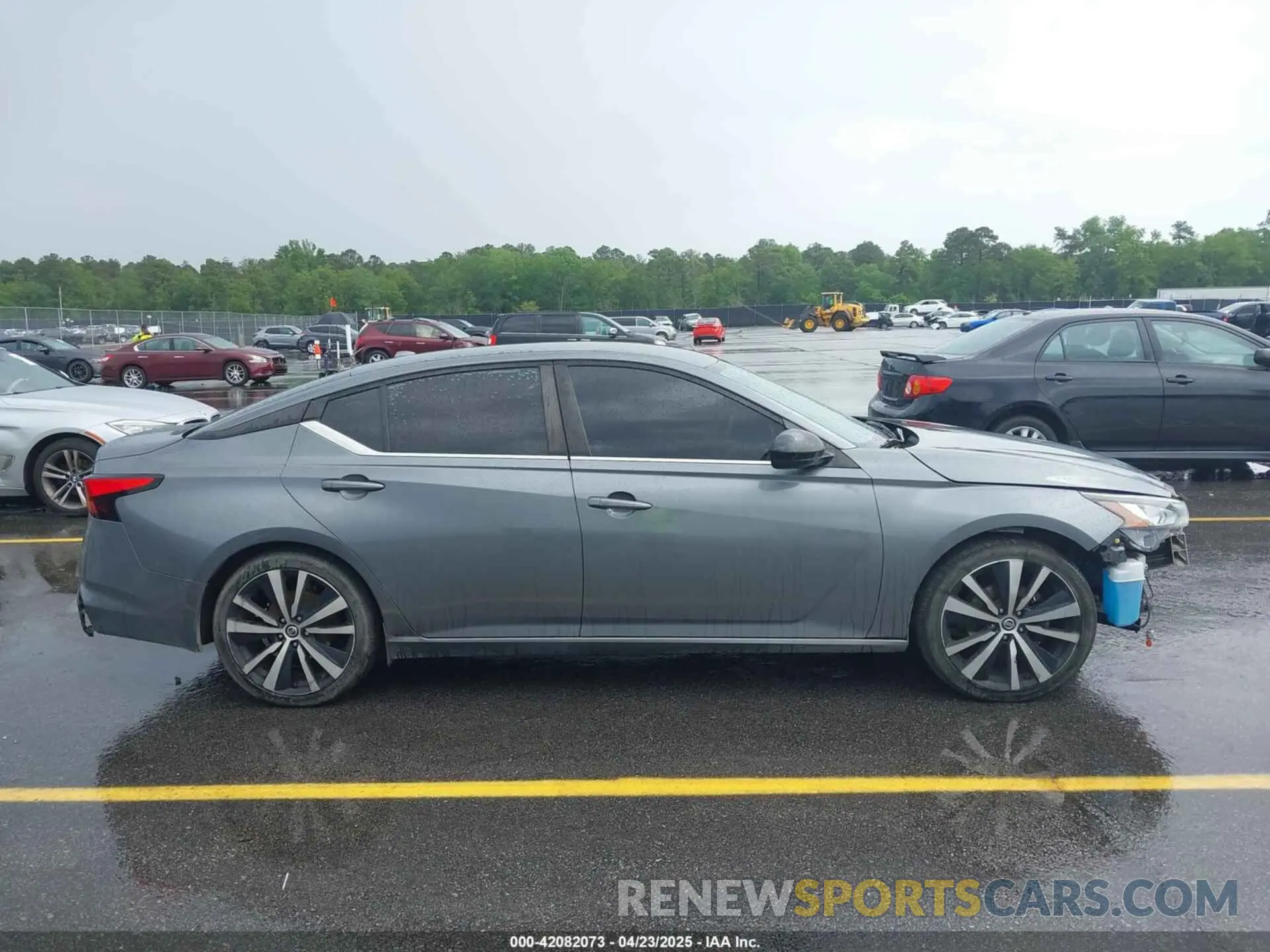 13 Фотография поврежденного автомобиля 1N4BL4CV4KC157567 NISSAN ALTIMA 2019