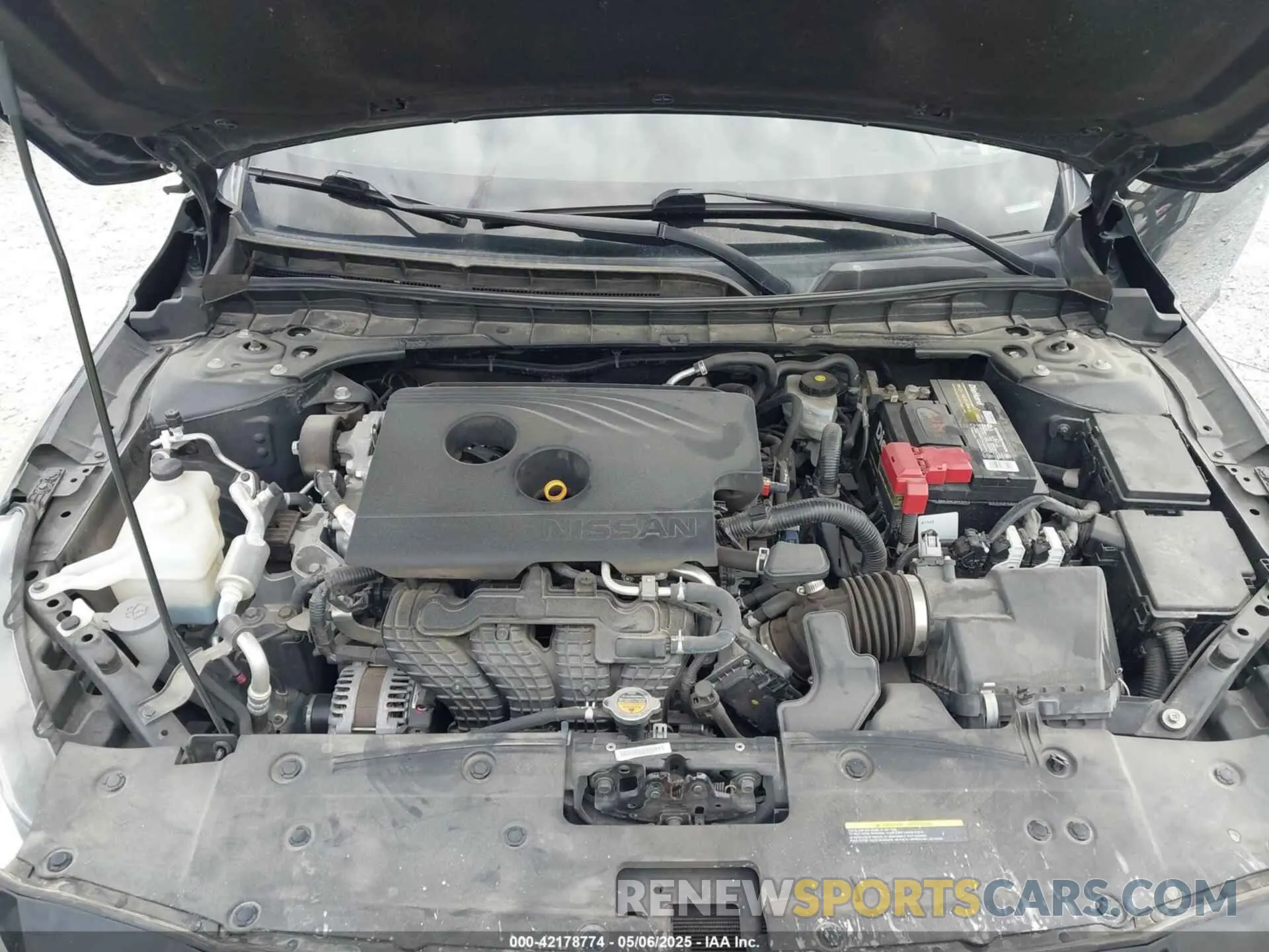 10 Photograph of a damaged car 1N4BL4CV4KC178144 NISSAN ALTIMA 2019