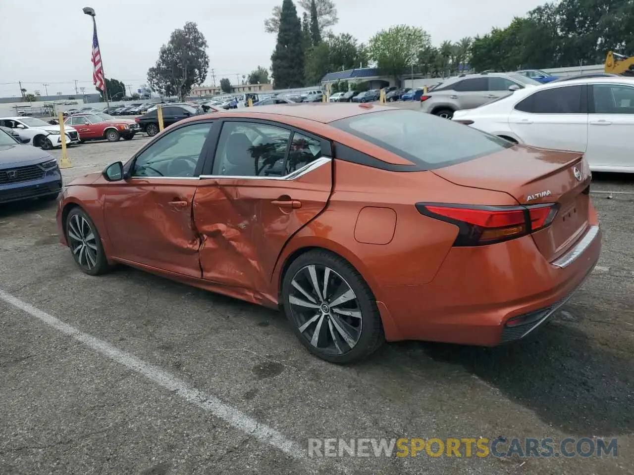 2 Photograph of a damaged car 1N4BL4CV4KC207450 NISSAN ALTIMA 2019