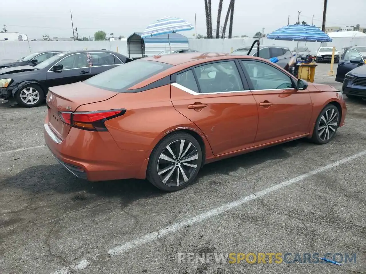 3 Photograph of a damaged car 1N4BL4CV4KC207450 NISSAN ALTIMA 2019