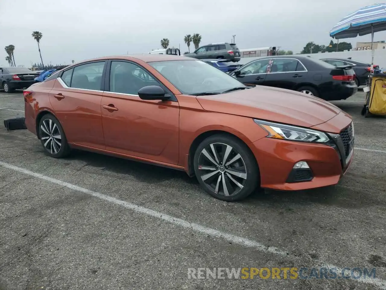 4 Photograph of a damaged car 1N4BL4CV4KC207450 NISSAN ALTIMA 2019