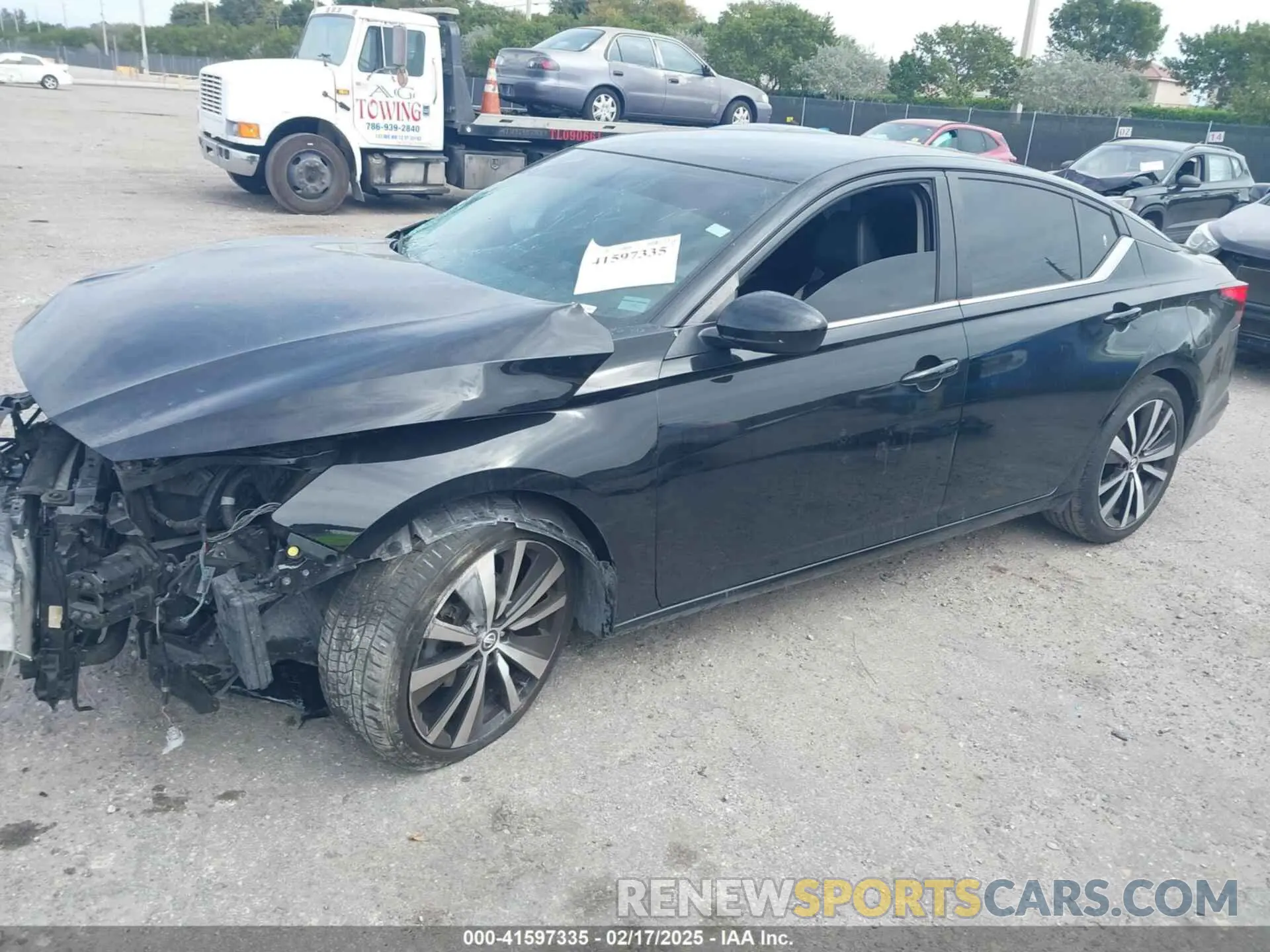 2 Photograph of a damaged car 1N4BL4CV5KC147663 NISSAN ALTIMA 2019