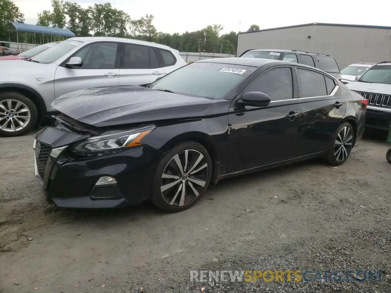 1 Photograph of a damaged car 1N4BL4CV5KC230011 NISSAN ALTIMA 2019
