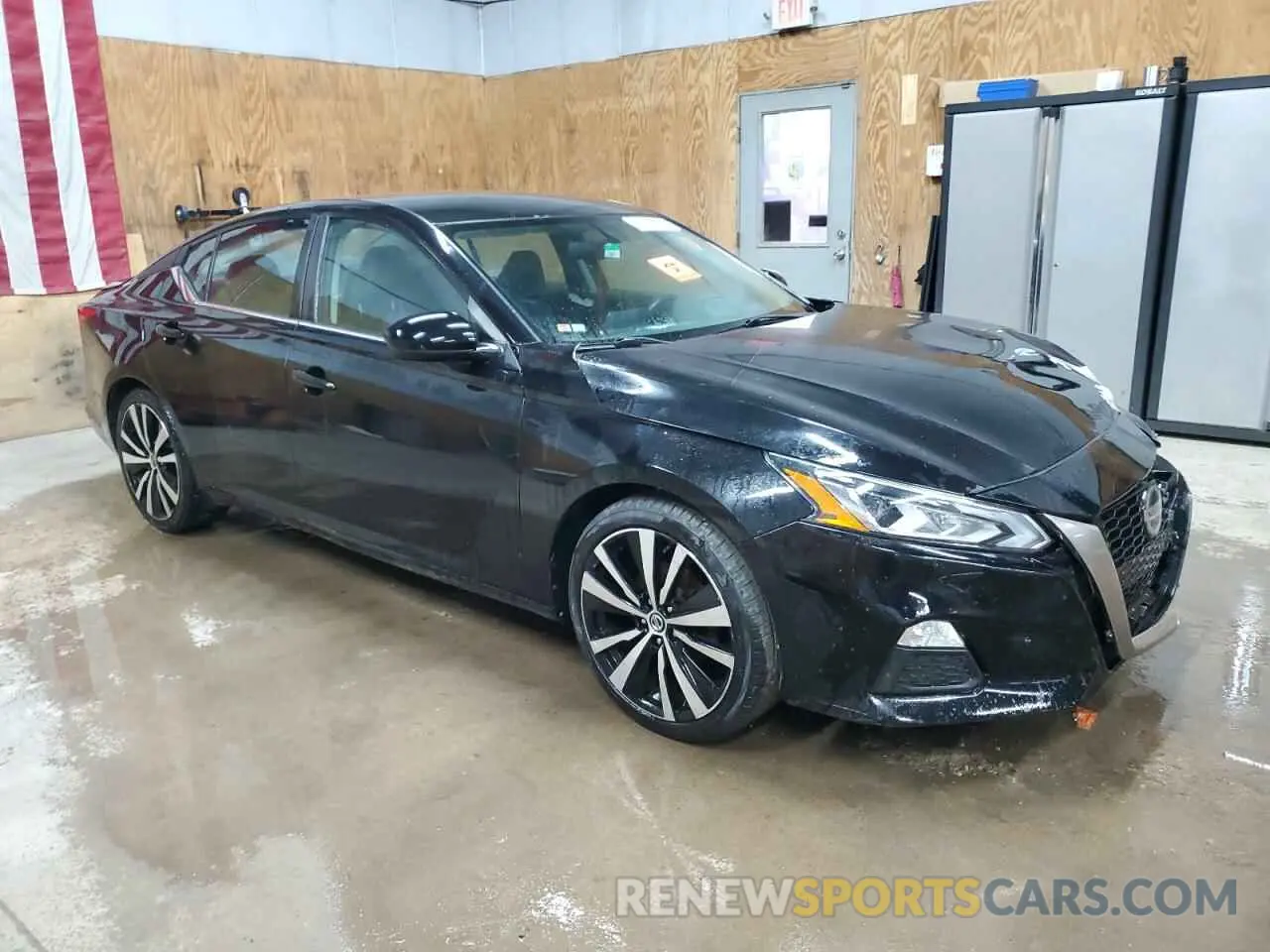 4 Photograph of a damaged car 1N4BL4CV6KC125445 NISSAN ALTIMA 2019