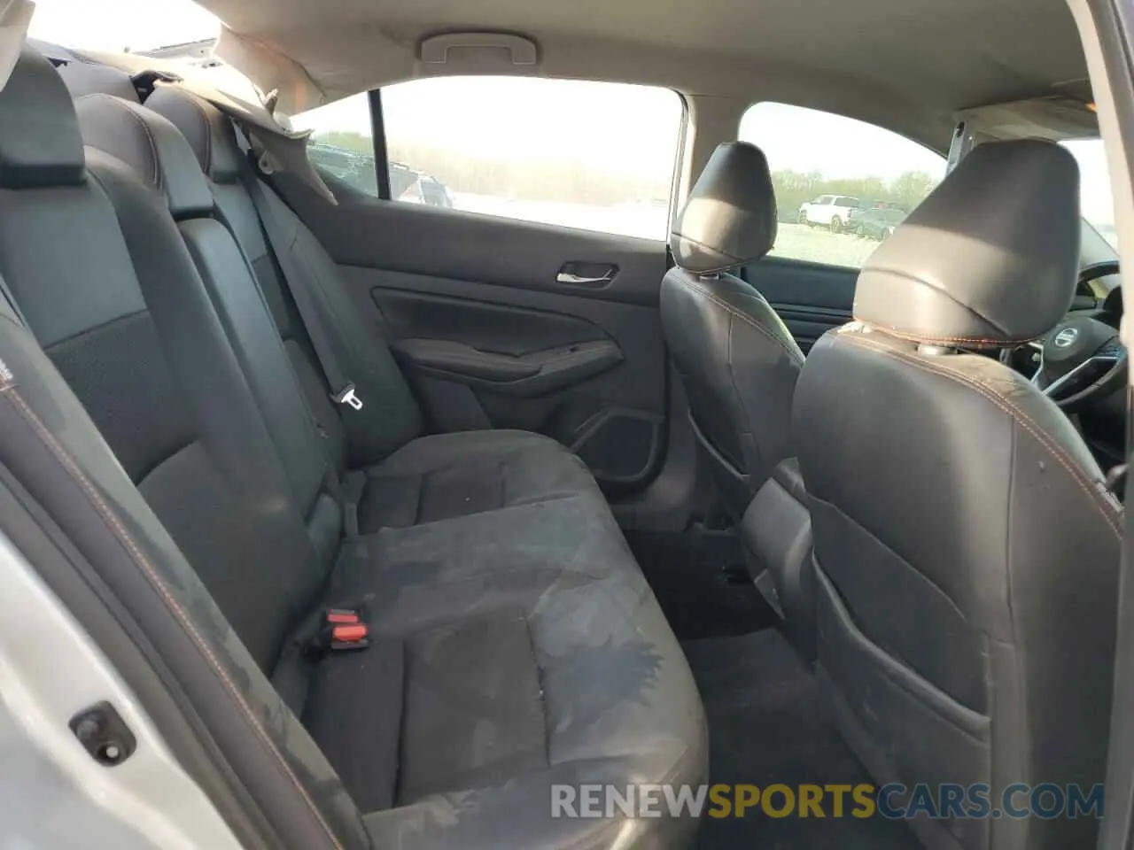 11 Фотография поврежденного автомобиля 1N4BL4CV6KN308445 NISSAN ALTIMA 2019