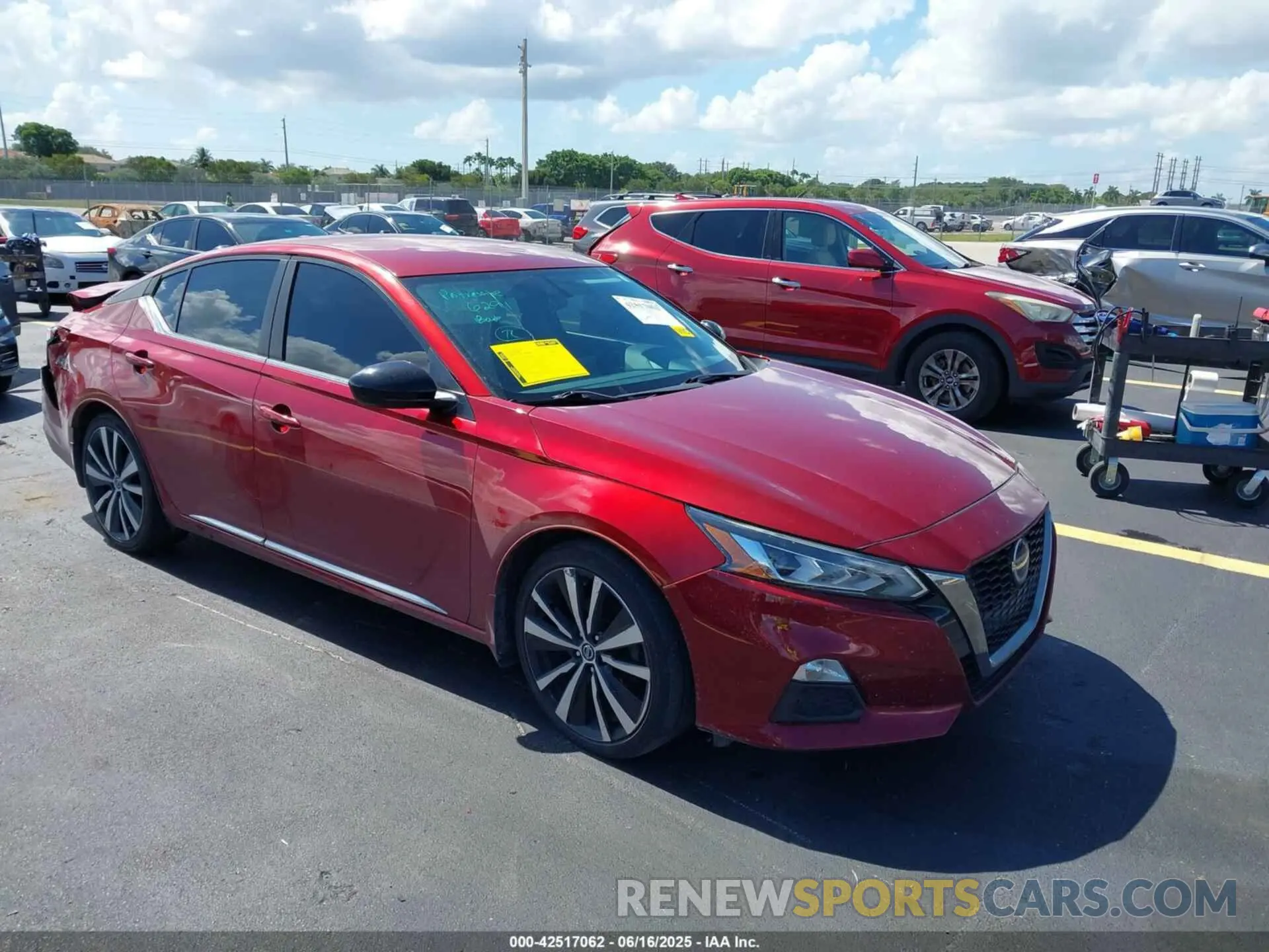 1 Photograph of a damaged car 1N4BL4CV7KC204235 NISSAN ALTIMA 2019