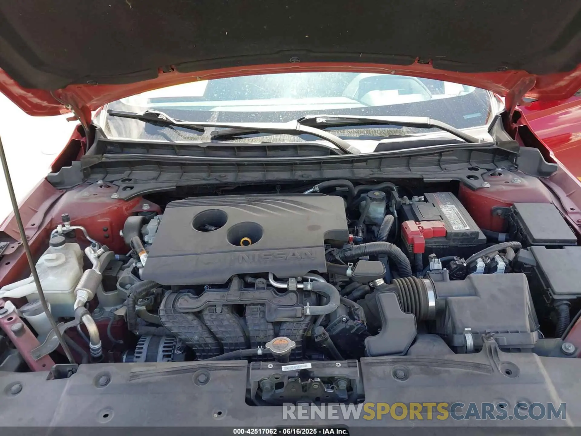 10 Photograph of a damaged car 1N4BL4CV7KC204235 NISSAN ALTIMA 2019