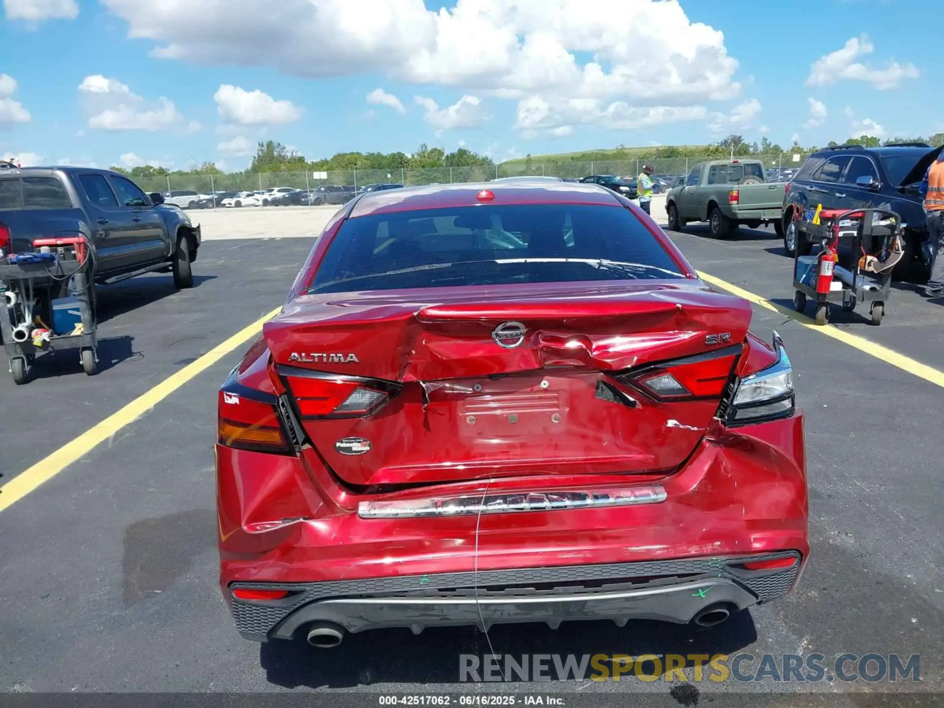 16 Photograph of a damaged car 1N4BL4CV7KC204235 NISSAN ALTIMA 2019