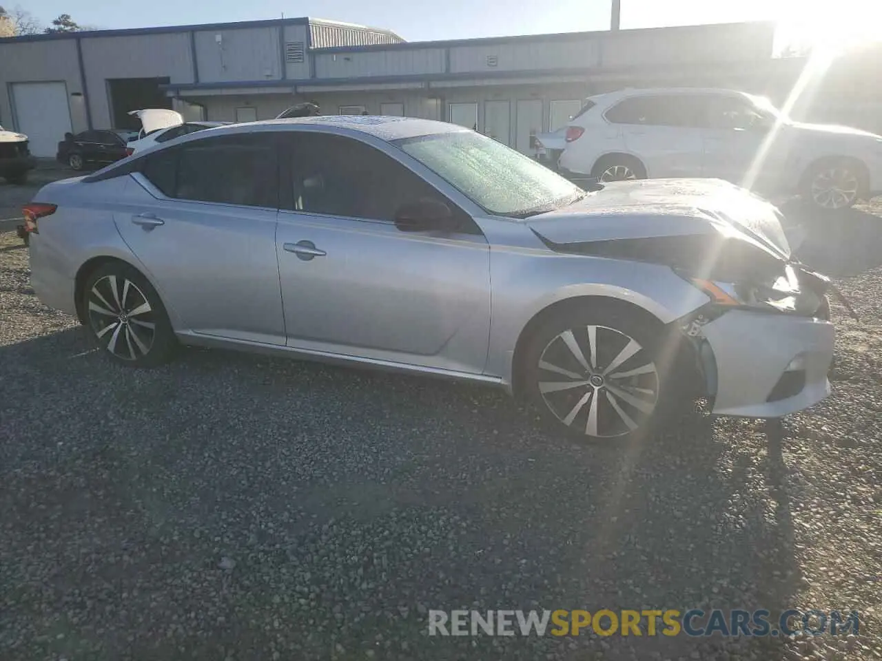 4 Фотография поврежденного автомобиля 1N4BL4CV7KN317266 NISSAN ALTIMA 2019