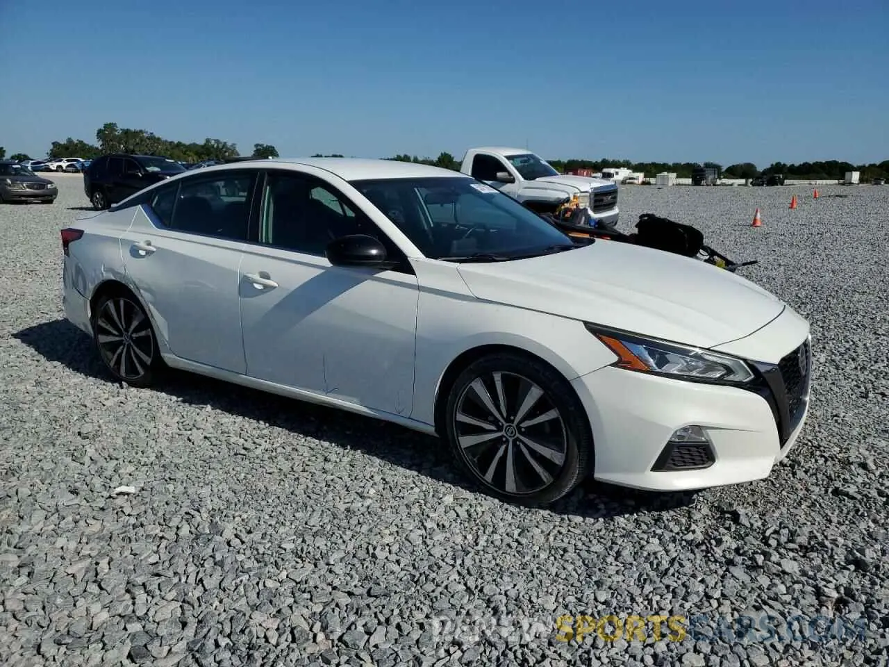 4 Фотография поврежденного автомобиля 1N4BL4CV8KC166076 NISSAN ALTIMA 2019