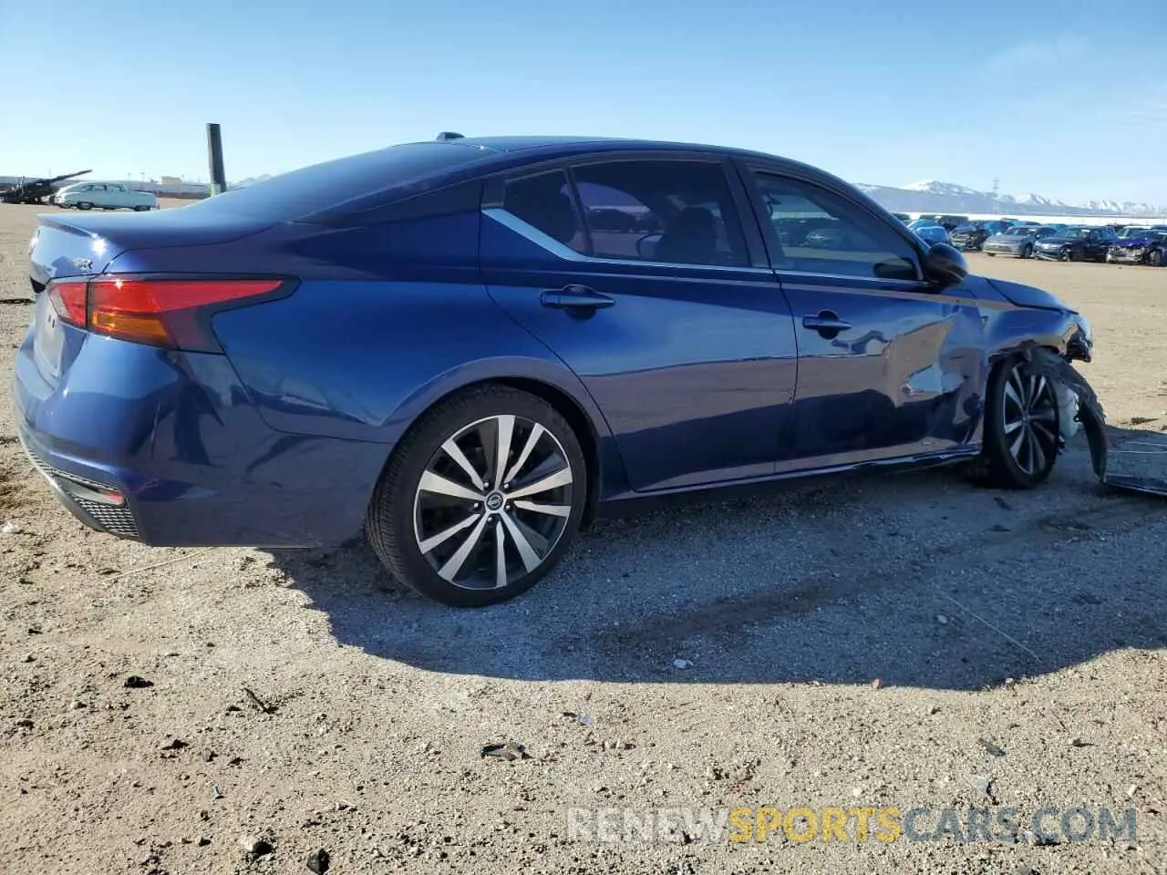 3 Фотография поврежденного автомобиля 1N4BL4CV8KC177708 NISSAN ALTIMA 2019
