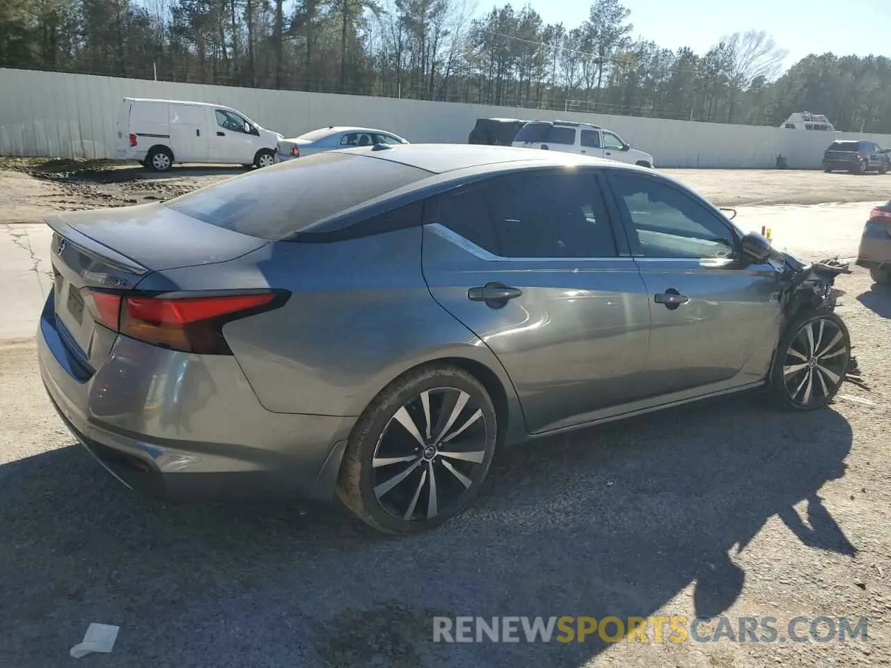 3 Фотография поврежденного автомобиля 1N4BL4CV8KC203983 NISSAN ALTIMA 2019