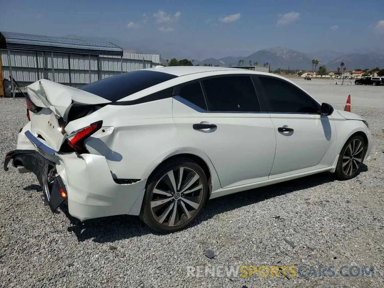 3 Photograph of a damaged car 1N4BL4CV8KC219519 NISSAN ALTIMA 2019