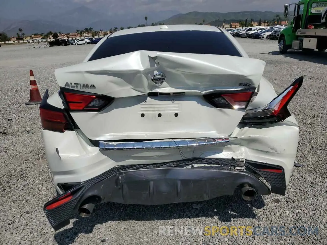 6 Photograph of a damaged car 1N4BL4CV8KC219519 NISSAN ALTIMA 2019