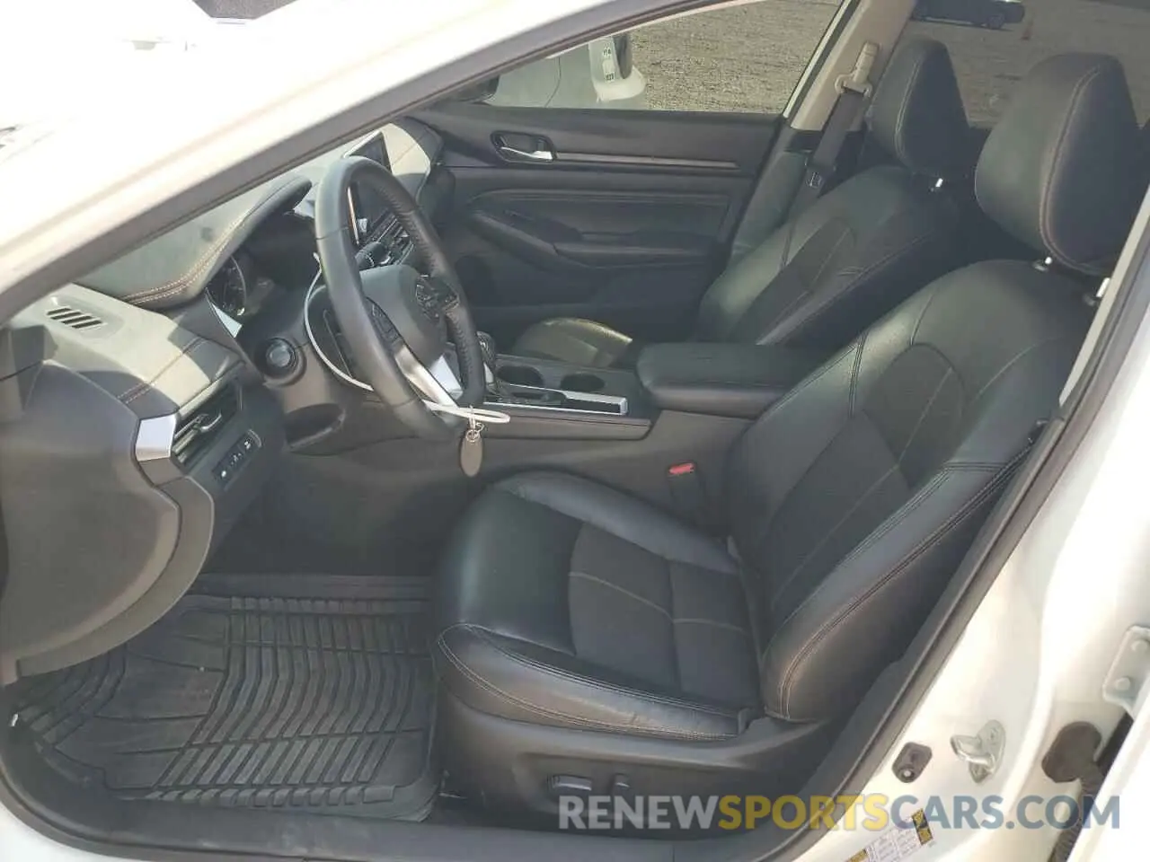 7 Photograph of a damaged car 1N4BL4CV8KC219519 NISSAN ALTIMA 2019