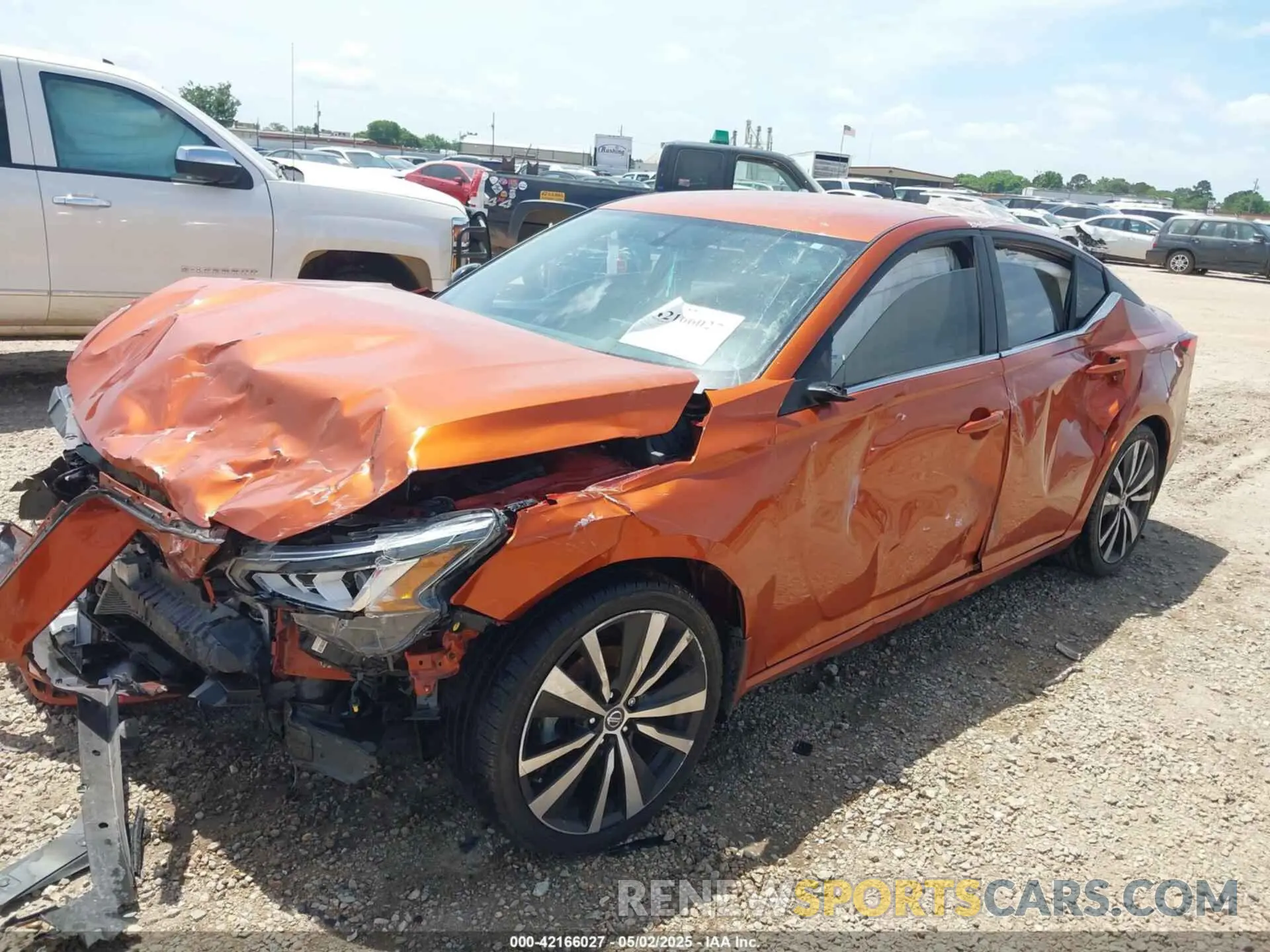 2 Photograph of a damaged car 1N4BL4CV9KC111555 NISSAN ALTIMA 2019