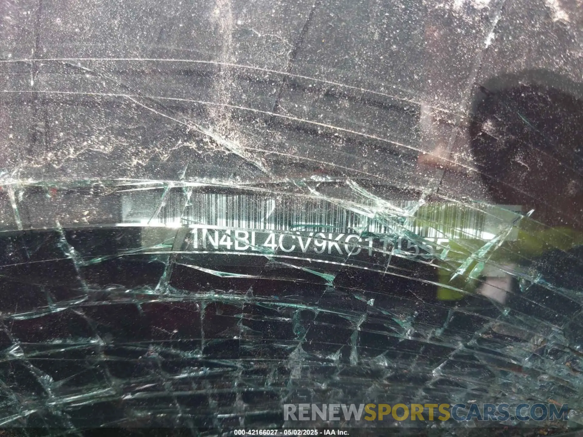 9 Photograph of a damaged car 1N4BL4CV9KC111555 NISSAN ALTIMA 2019