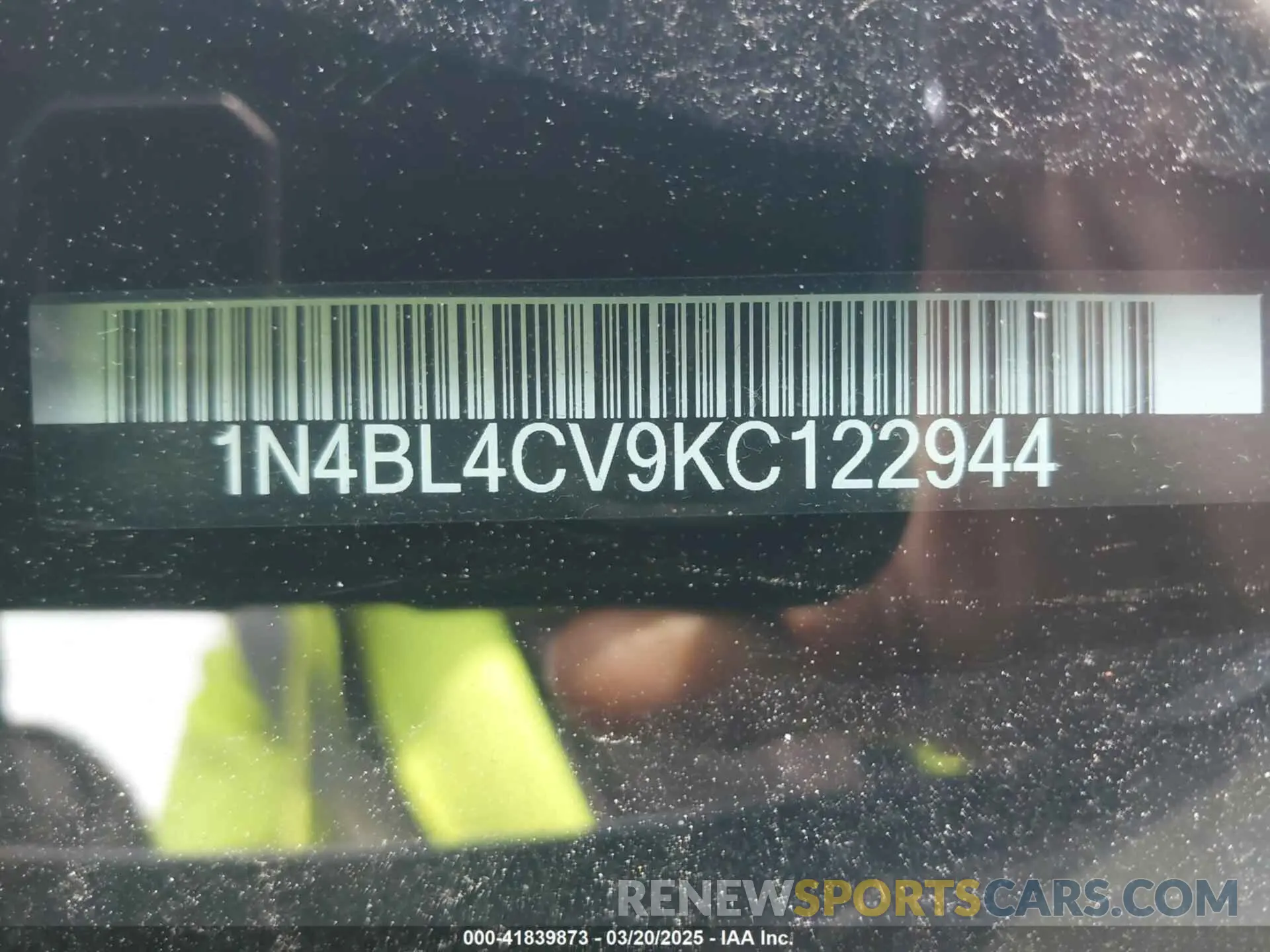 9 Photograph of a damaged car 1N4BL4CV9KC122944 NISSAN ALTIMA 2019