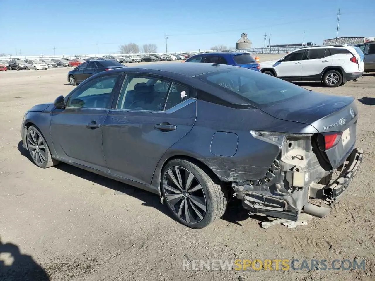 2 Photograph of a damaged car 1N4BL4CV9KC174820 NISSAN ALTIMA 2019