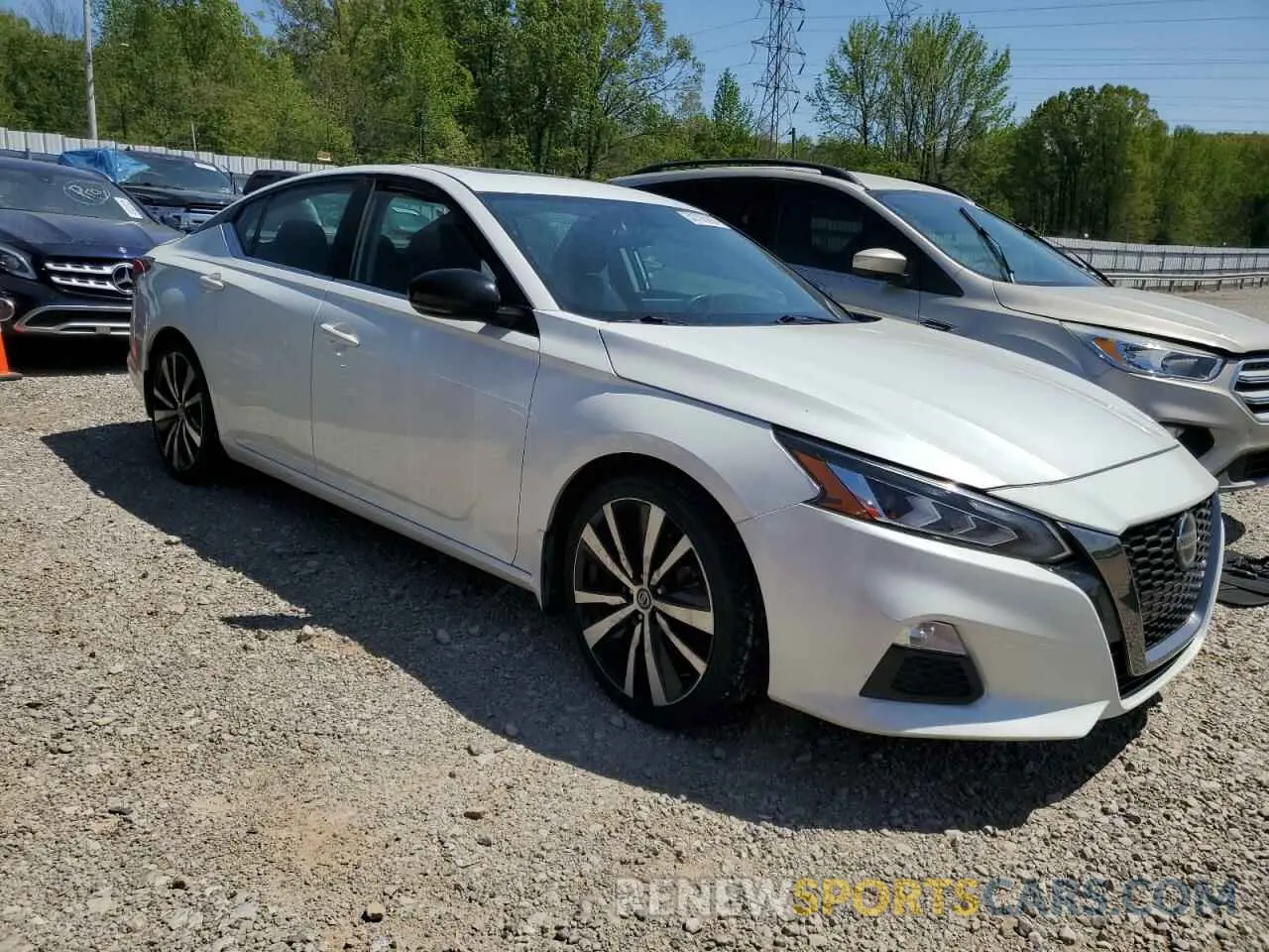 4 Фотография поврежденного автомобиля 1N4BL4CV9KC214765 NISSAN ALTIMA 2019
