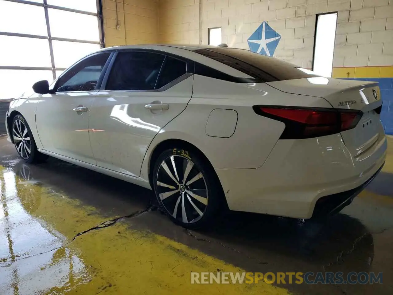 2 Фотография поврежденного автомобиля 1N4BL4CV9KN309704 NISSAN ALTIMA 2019