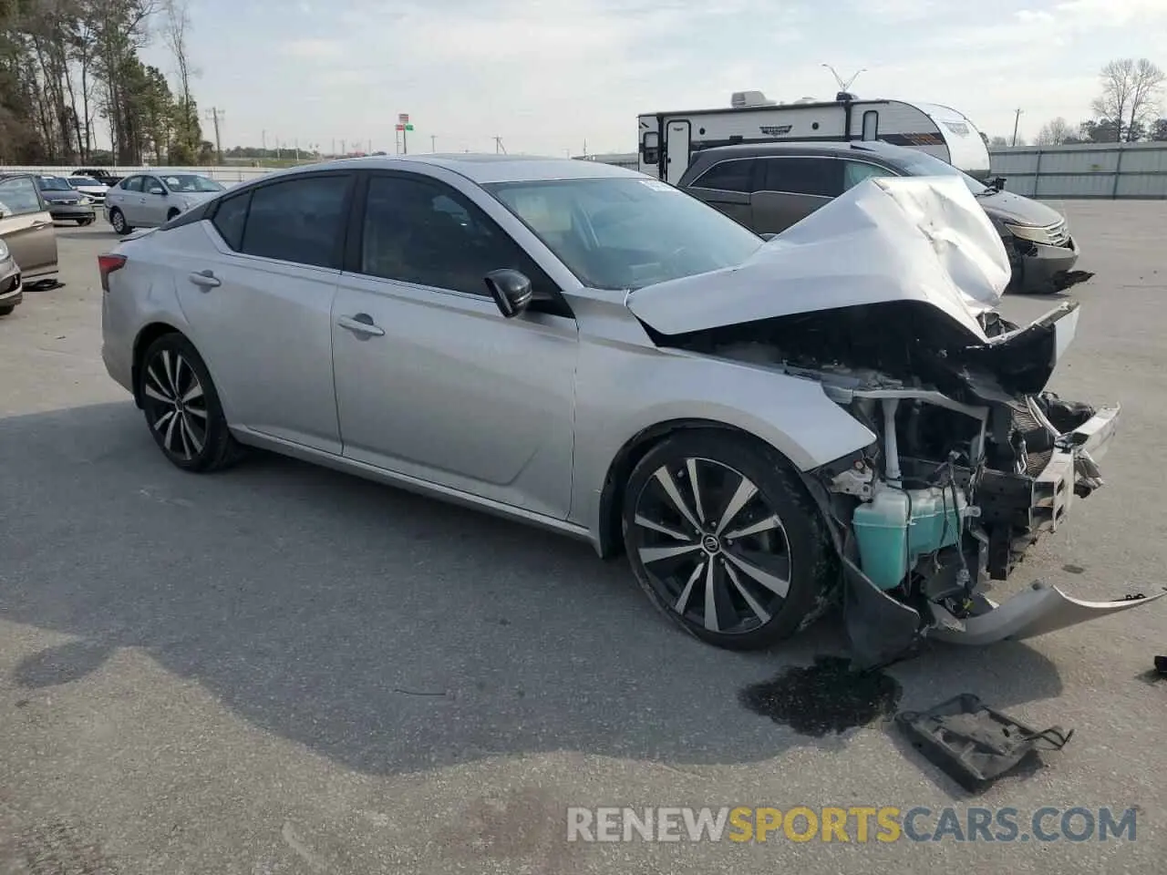 4 Photograph of a damaged car 1N4BL4CVXKC101293 NISSAN ALTIMA 2019