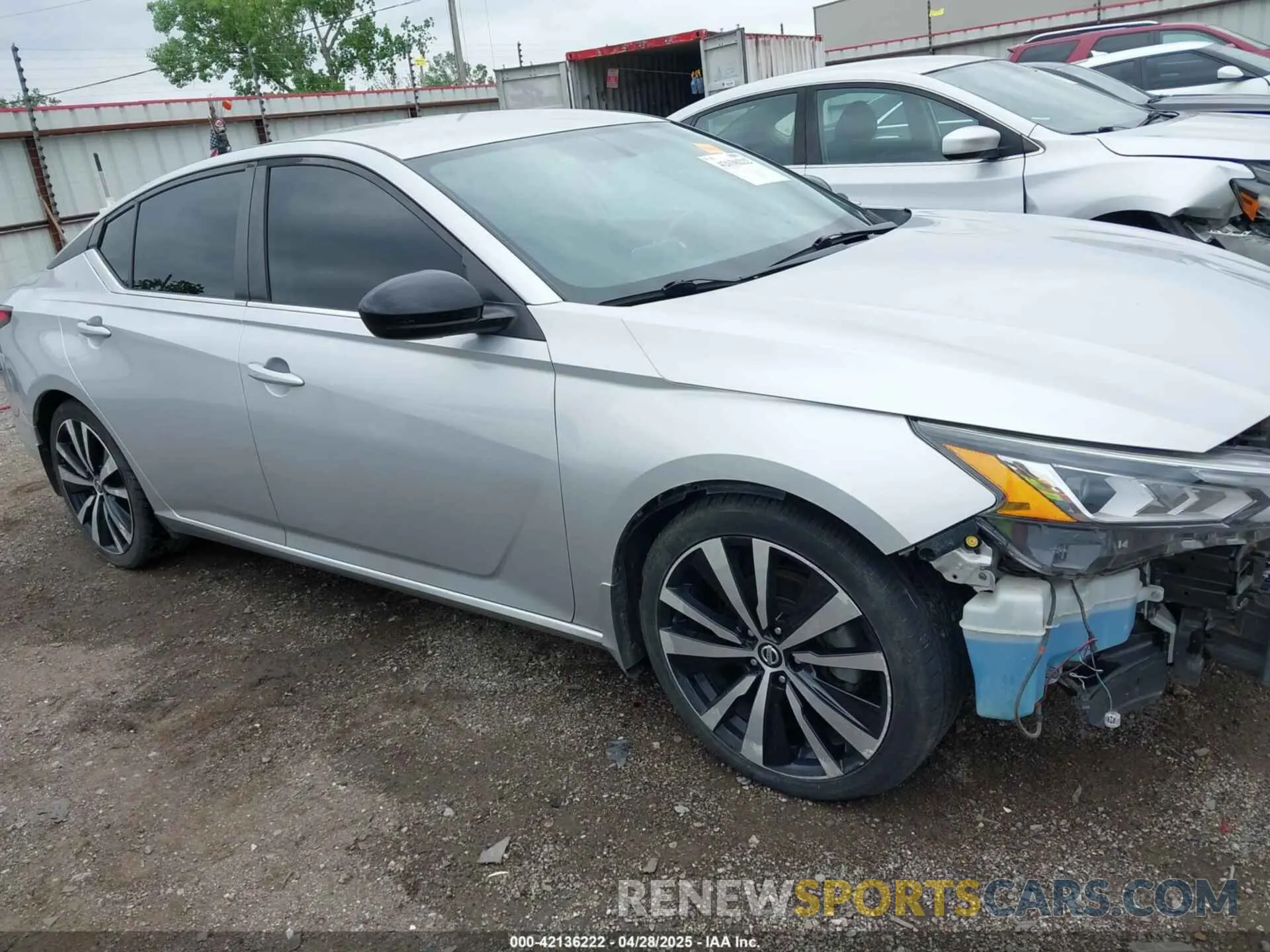 13 Photograph of a damaged car 1N4BL4CVXKC104002 NISSAN ALTIMA 2019