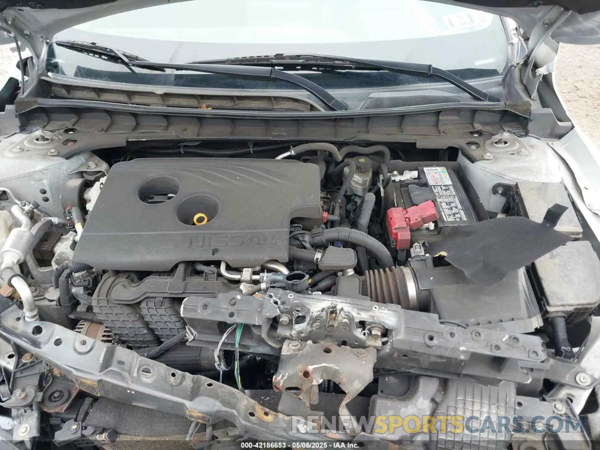 10 Photograph of a damaged car 1N4BL4CVXKC125920 NISSAN ALTIMA 2019