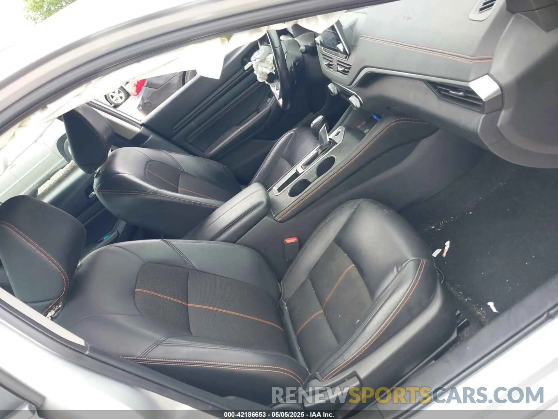 5 Photograph of a damaged car 1N4BL4CVXKC125920 NISSAN ALTIMA 2019