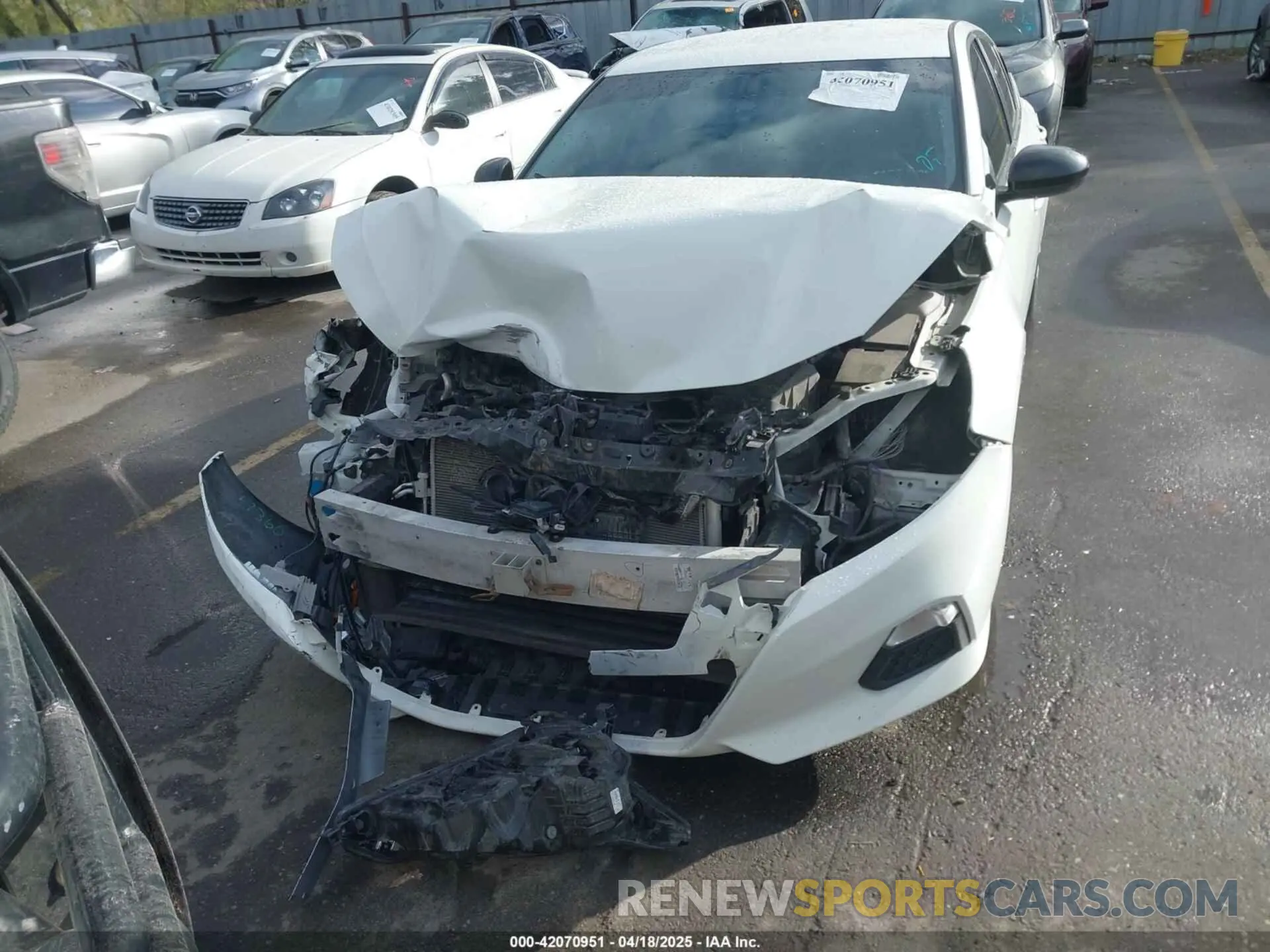 11 Photograph of a damaged car 1N4BL4CVXKC234006 NISSAN ALTIMA 2019