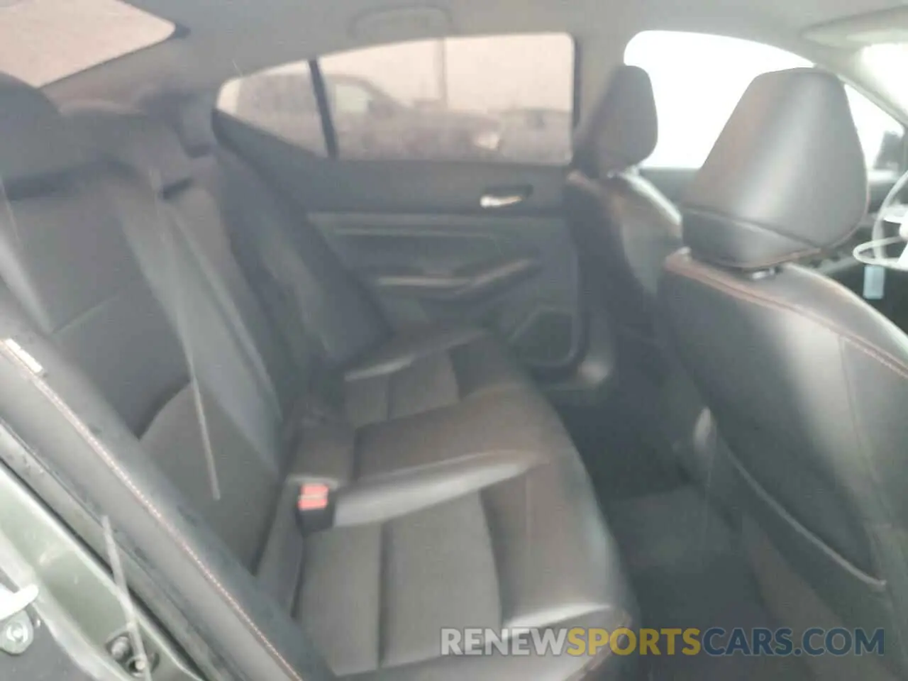 11 Photograph of a damaged car 1N4BL4CW0KC145456 NISSAN ALTIMA 2019