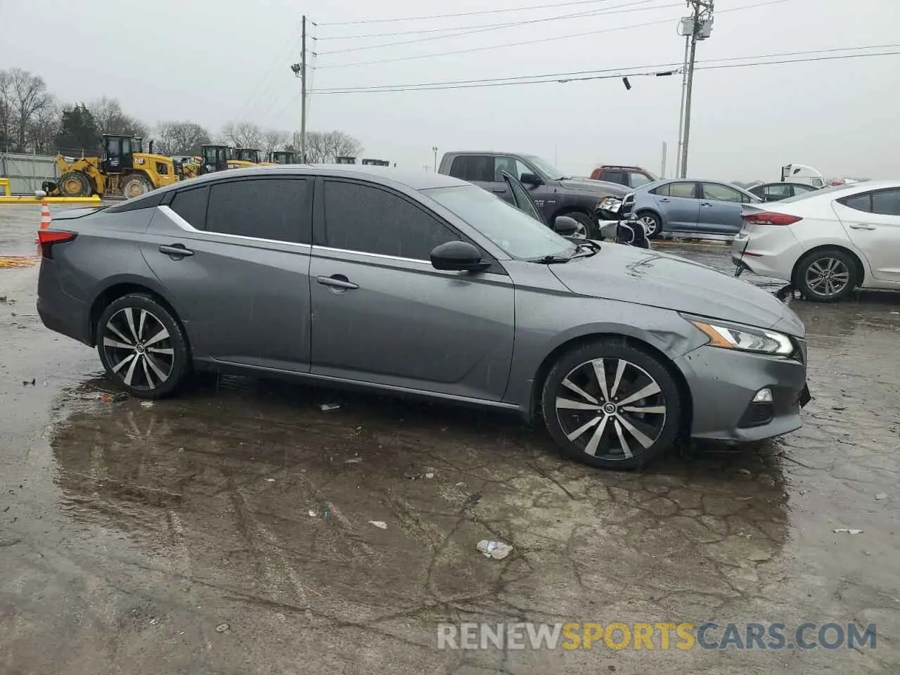 4 Photograph of a damaged car 1N4BL4CW0KC145456 NISSAN ALTIMA 2019
