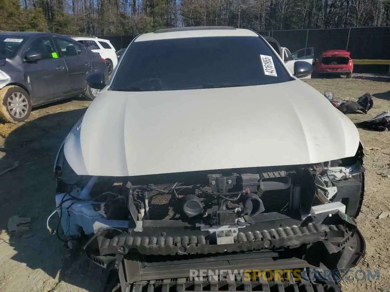 5 Photograph of a damaged car 1N4BL4CW1KC151105 NISSAN ALTIMA 2019