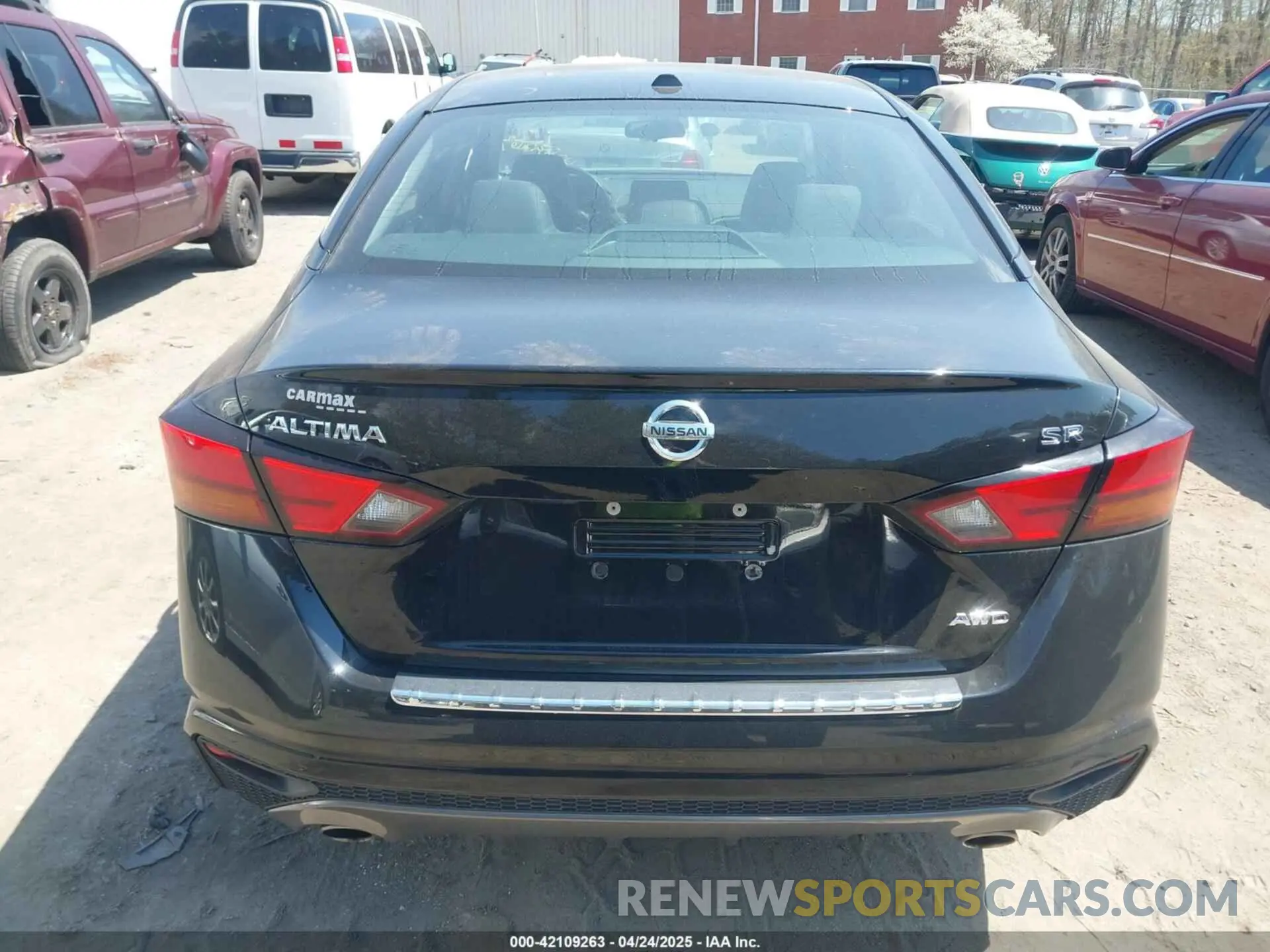 16 Photograph of a damaged car 1N4BL4CW1KC256520 NISSAN ALTIMA 2019