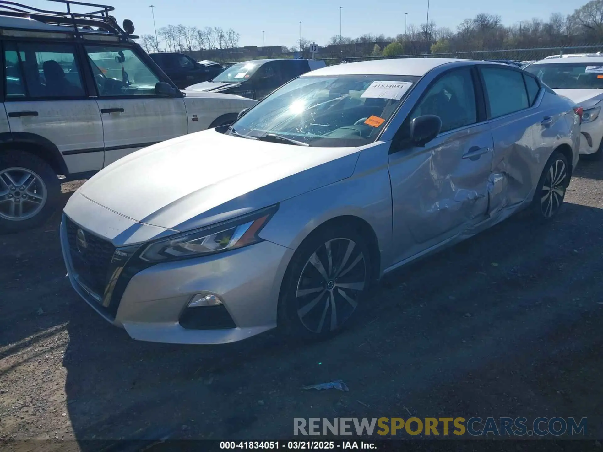 2 Фотография поврежденного автомобиля 1N4BL4CW3KC149341 NISSAN ALTIMA 2019