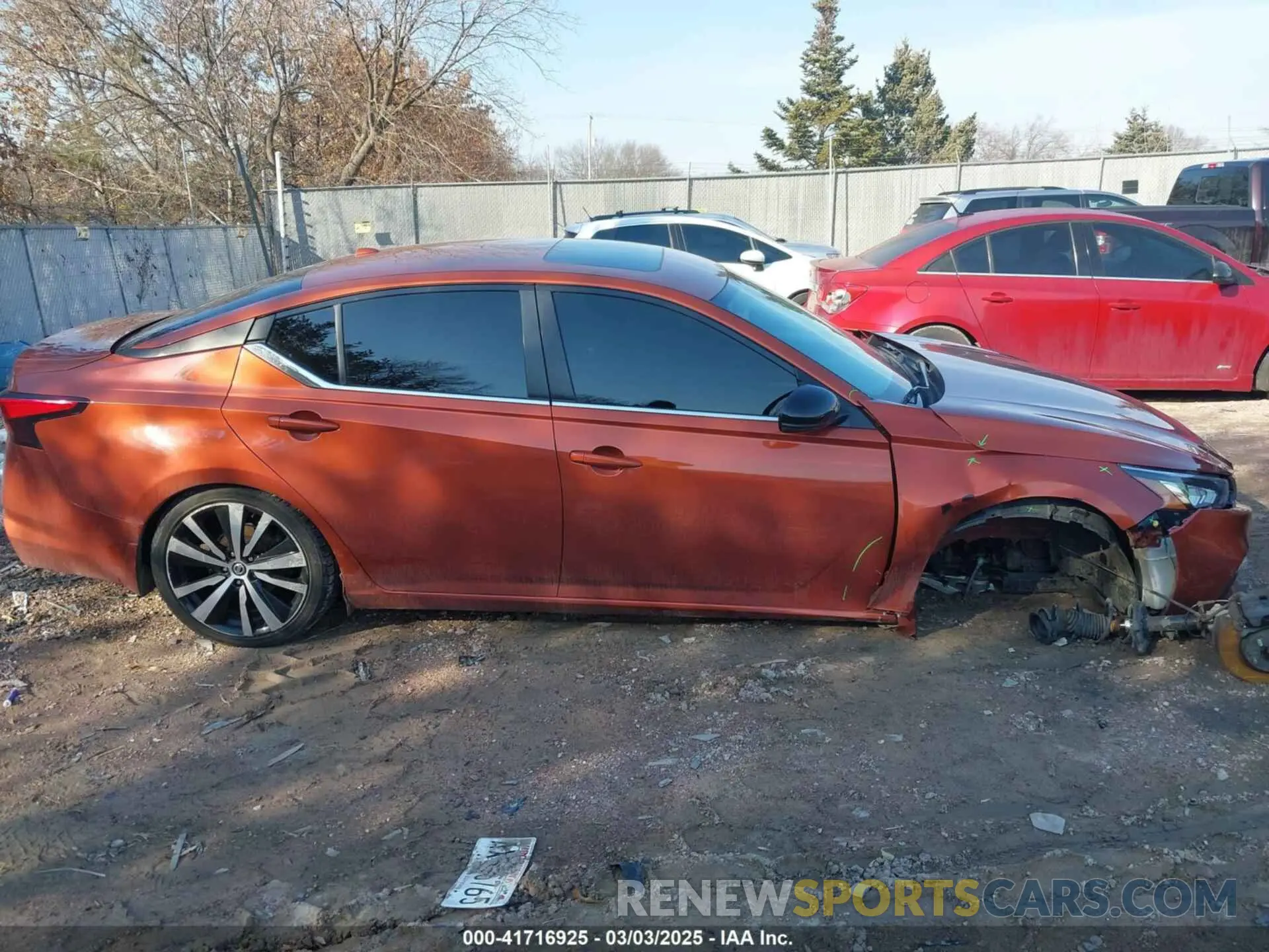 14 Photograph of a damaged car 1N4BL4CW4KC209501 NISSAN ALTIMA 2019