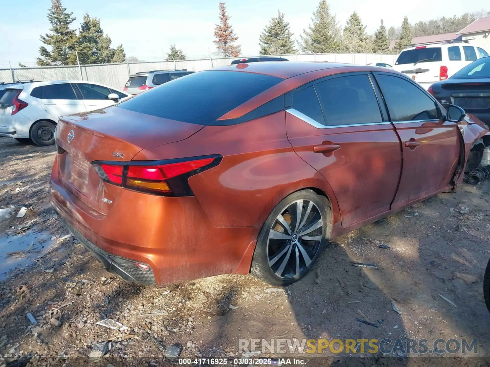 4 Photograph of a damaged car 1N4BL4CW4KC209501 NISSAN ALTIMA 2019